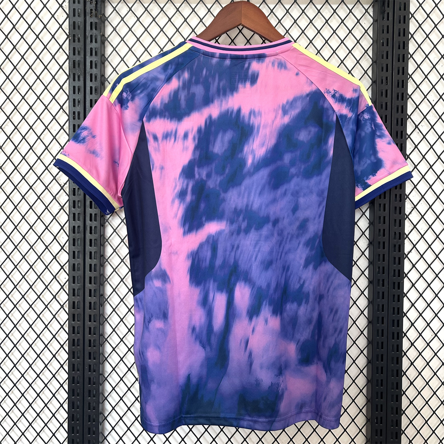 UltraTrikot-Japan 25-26 Pink Wave Special Edition Jersey - Fans Version