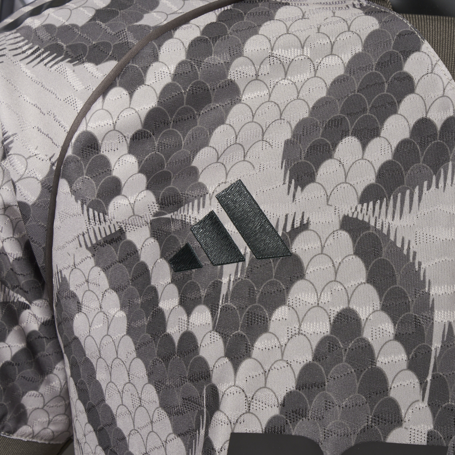 UltraTrikot-Bayern Munich x BSTN 25-26 Brown Special Edition Jersey - Player Version