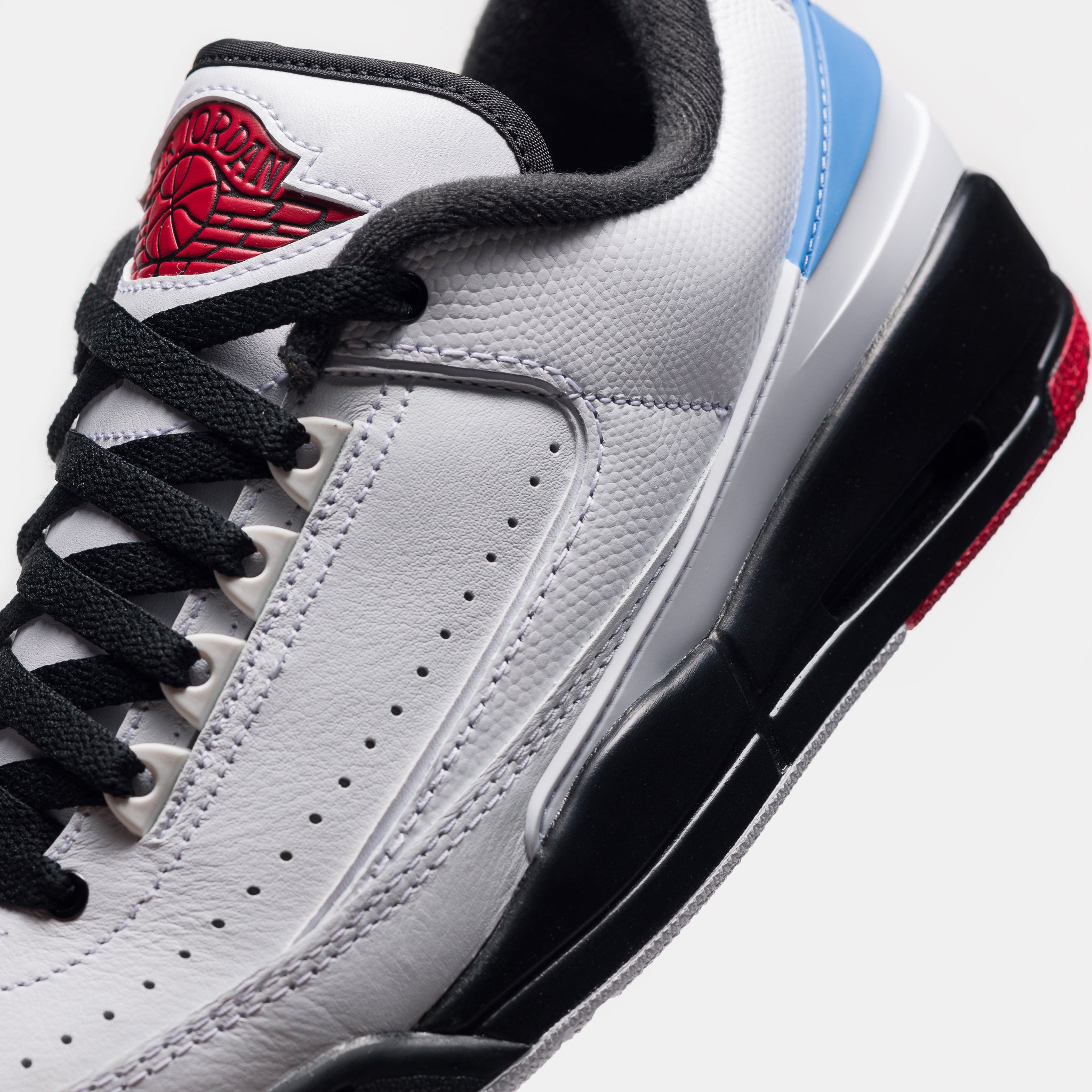 Jordan 2/3 Sneaker in White/Varsity Red/Black/University Blue