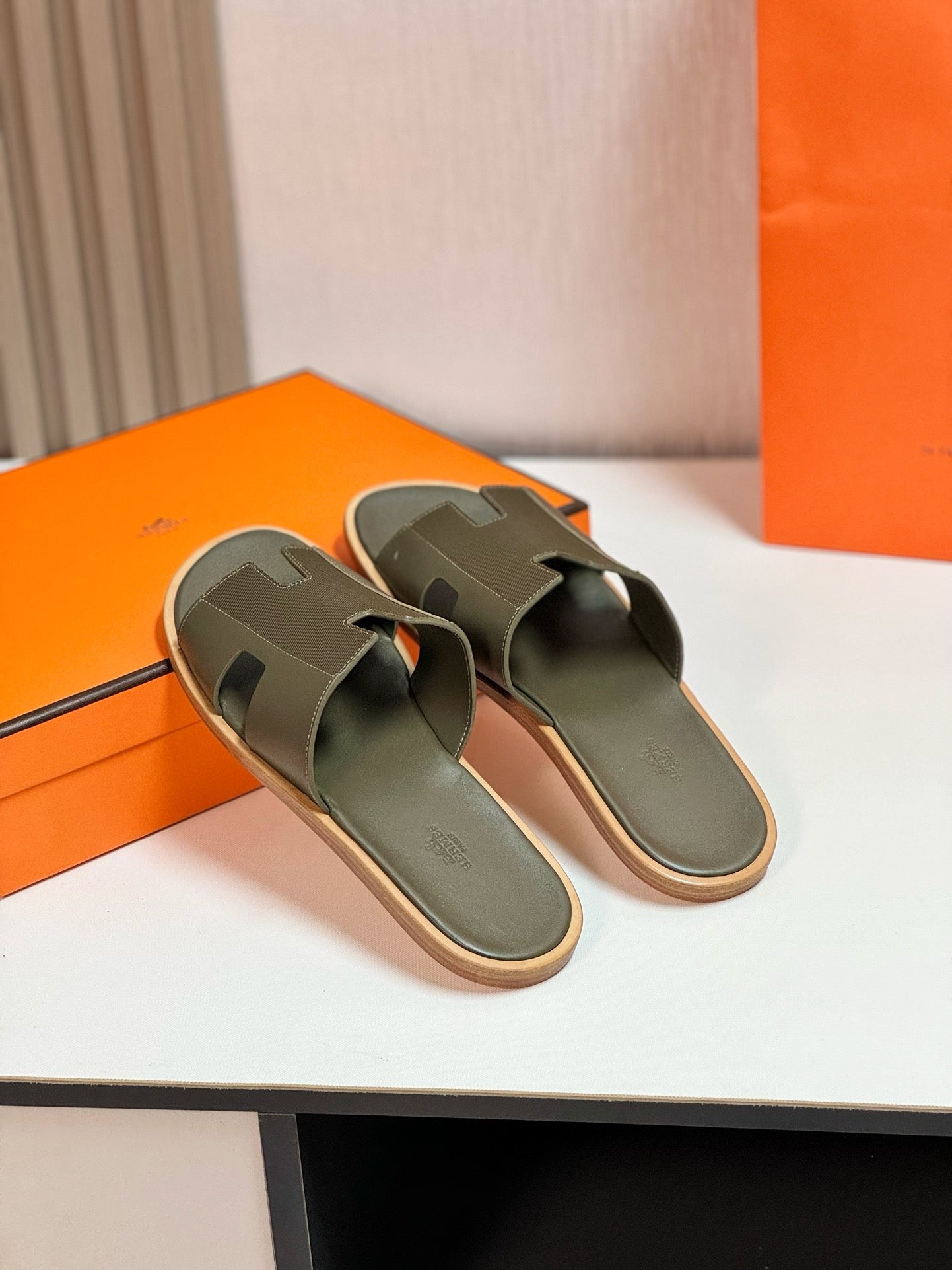 IZMIR SANDAL MOSS LAMBSKIN、mysite、Cacoeks