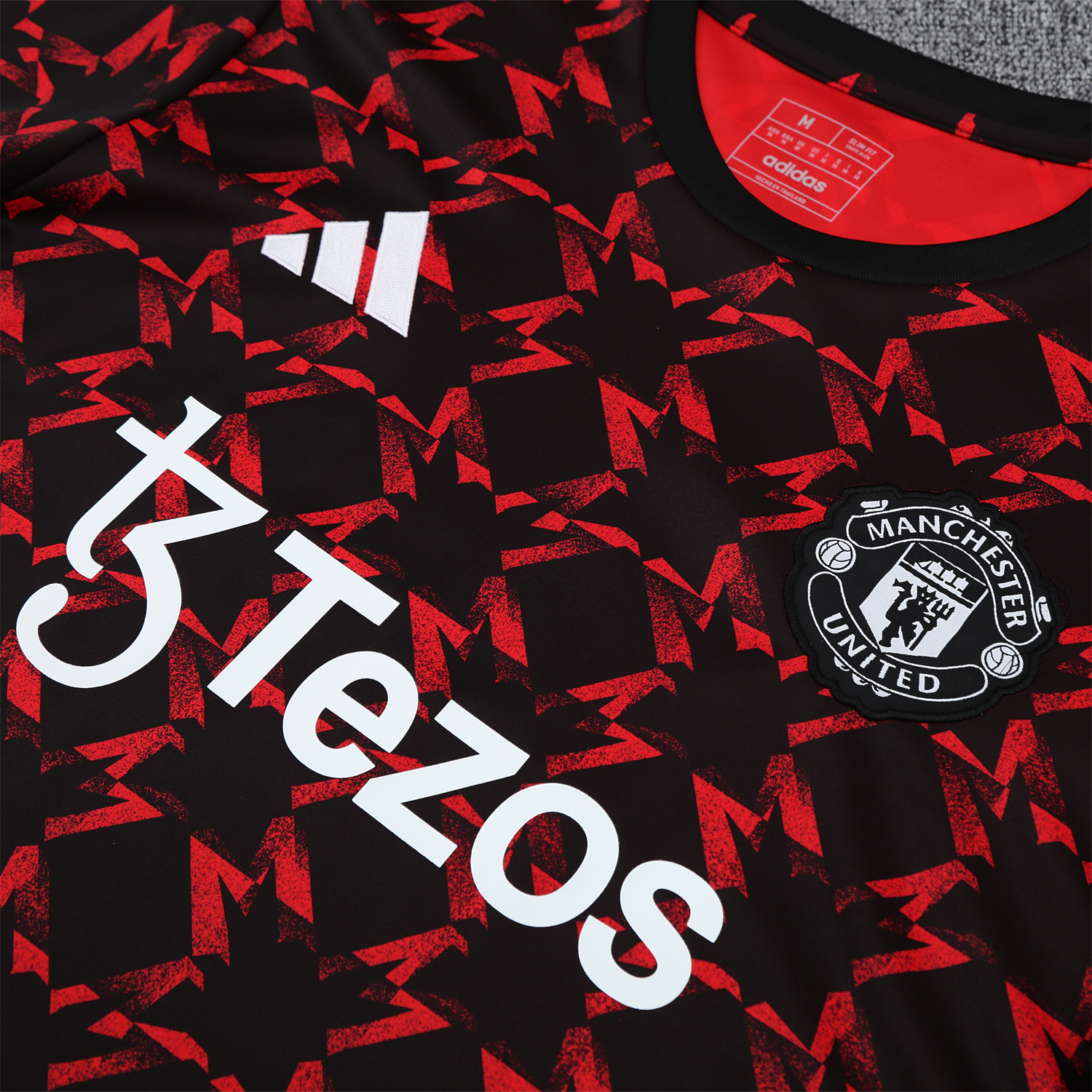 UltraTrikot-Manchester United 25-26 Pre-Match Short-Sleeve Training Set - Red Top & Black Shorts