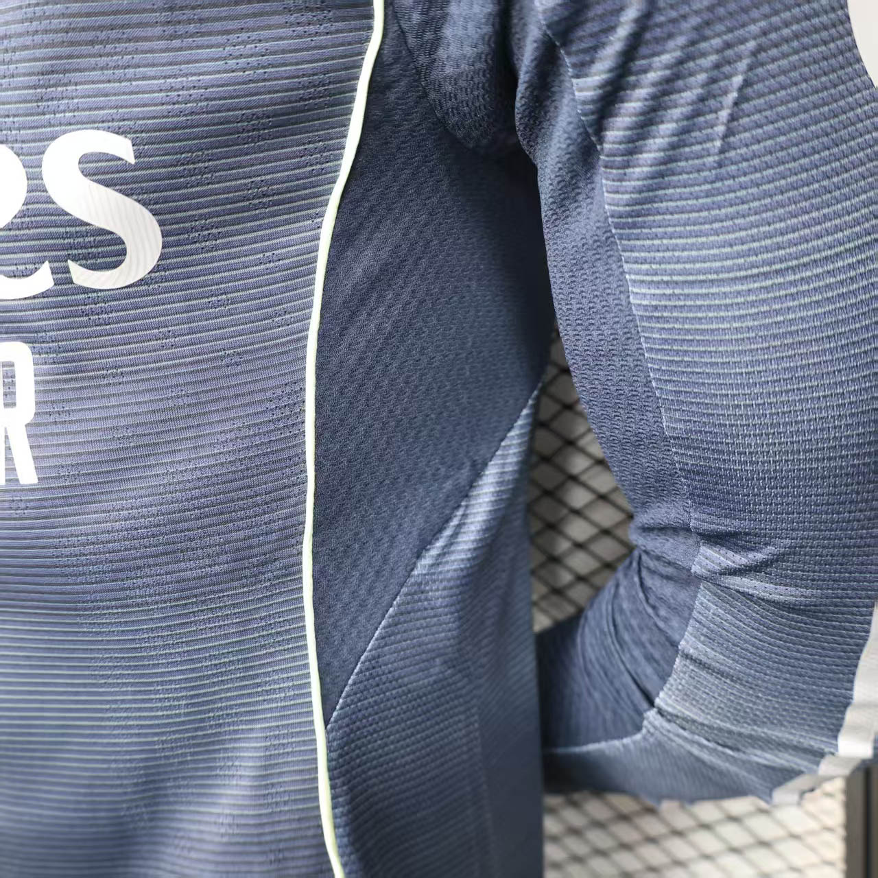 2025/2026 Long Sleeve Player Version Real Madrid Away Football Shirt1:1 Thai Quality:football jersey mysite: unitedjerseyfootball 邓江浪:football