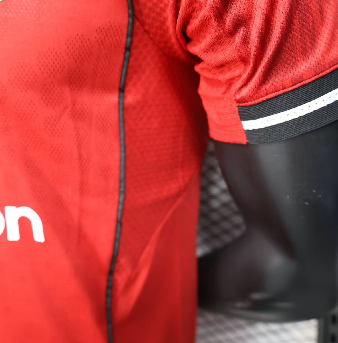 25-26 Manchester United home soccer jersey-player Version: Ajax 24-25 Home Stadium Jersey - Fans Version mysite: Adidas luxuryfootballshirts.com: https://www.luxuryfootballshirts.com/