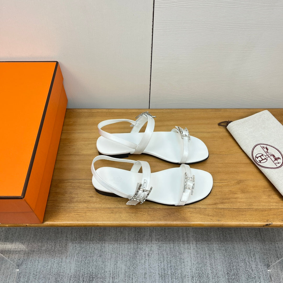 BUCKLE SANDAL WHITE CALFSKIN、mysite、Cacoeks
