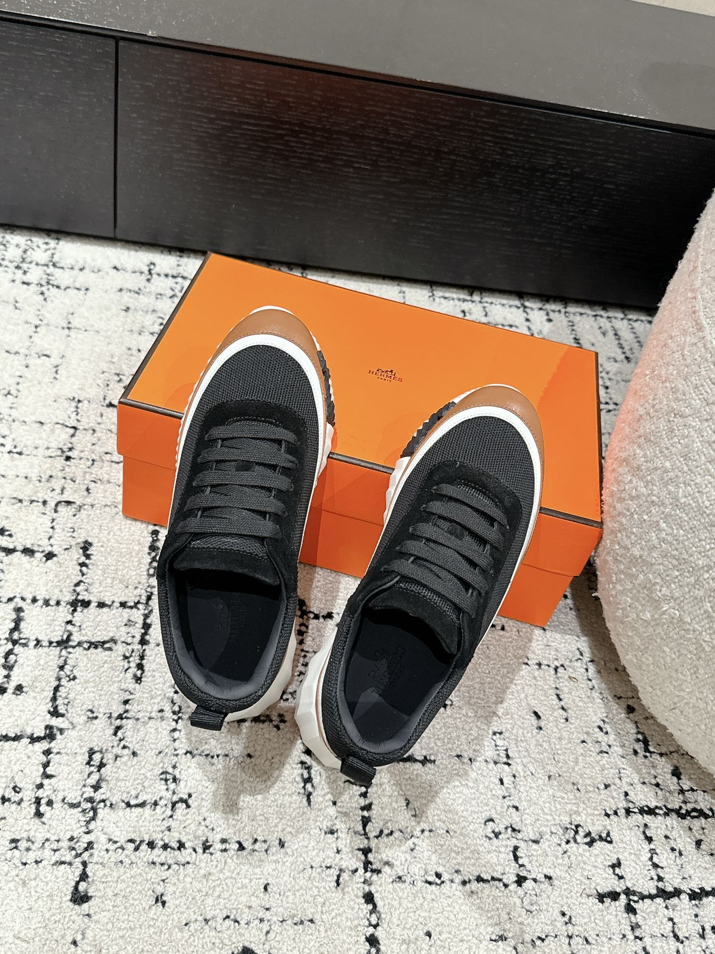 BOUNCING SNEAKER IN BRONZE BROWN CALFSKIN AND BLACK FABRIC、mysite、Cacoeks