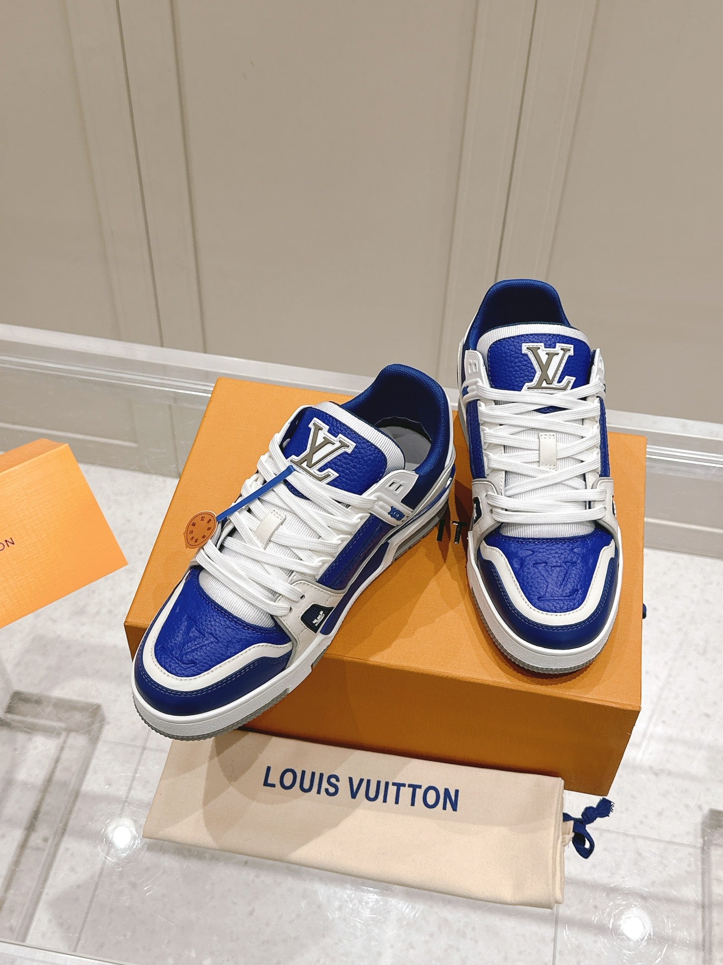 LV TRAINER SNEAKER IN GASTON BLUE GRAINED CALFSKIN、mysite、Cacoeks