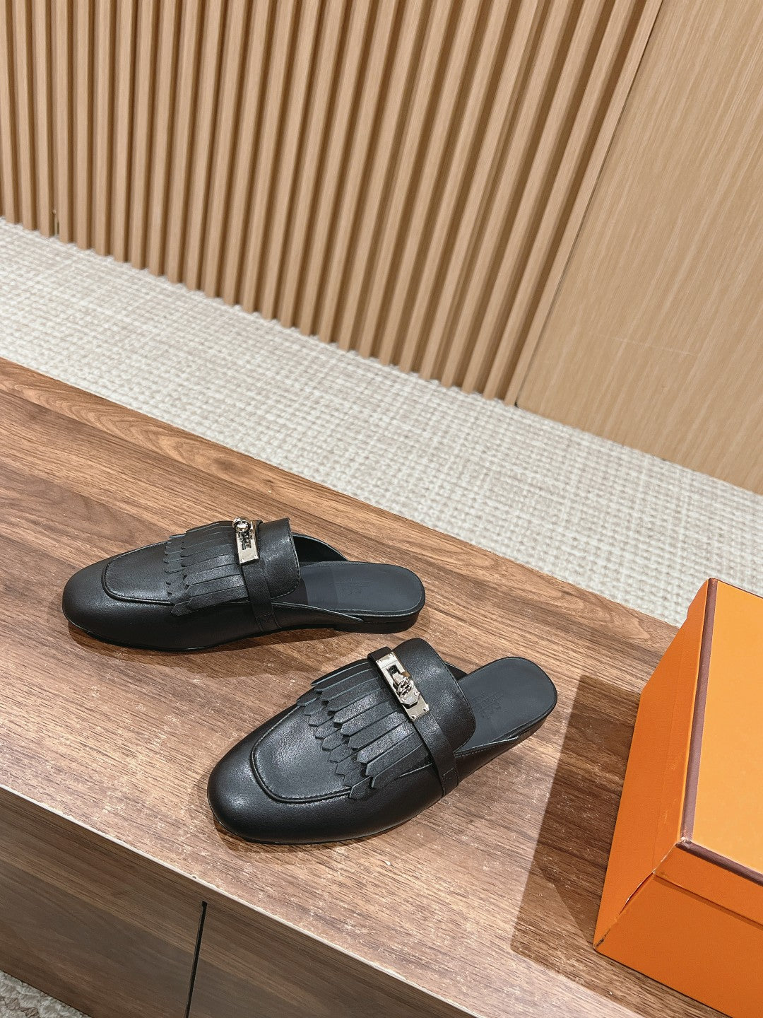 0Z Mule Fringed Black、mysite、Cacoeks