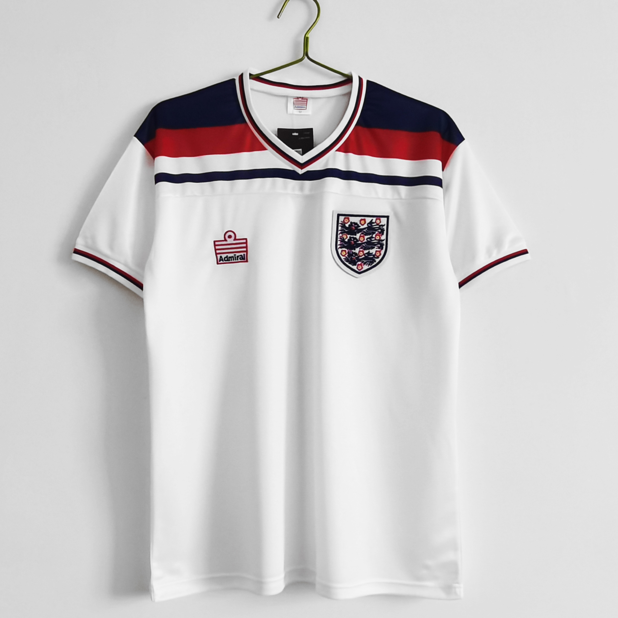 GlobeJersey-Retro England 1982 Home Stadium Jersey