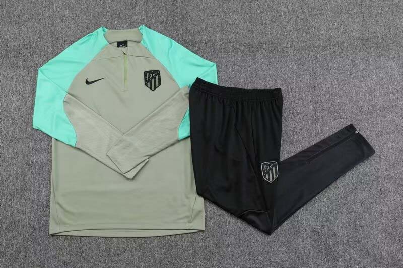 2023/2024 Atletico Madrid Half-Pull Training Suit Green 1:1 Thai Quality Set:football jersey mysite: unitedjerseyfootball 邓江浪:football