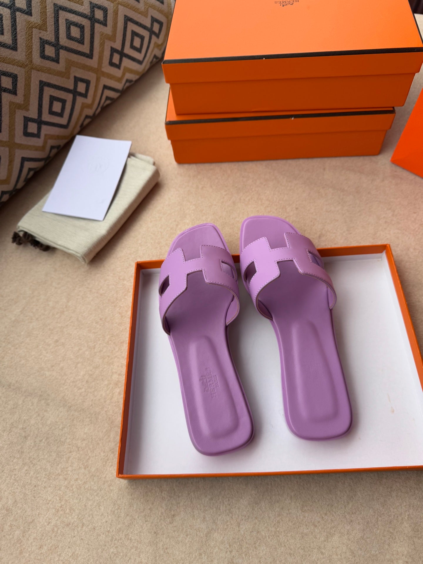 0RAN SANDALS IN LILAC PURPLE CALFSKIN、mysite、Cacoeks