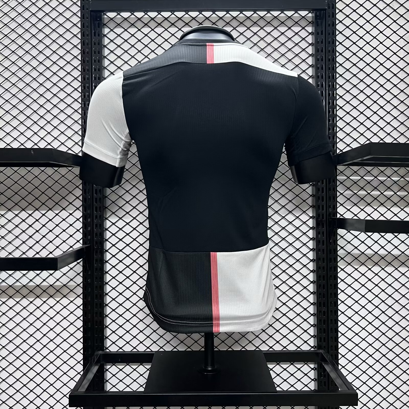 GlobeJersey-Retro Juventus 2019-20 Home Stadium Jersey - Player Version