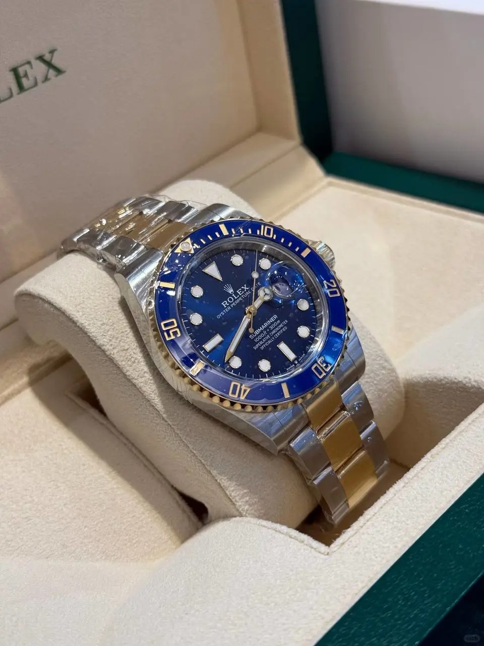 兼职  林炎: luxecystore