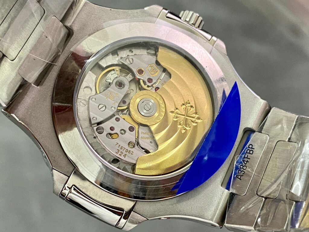 Đồng Hồ Patek Philippe Nautilus 5726 Blue Dial GR Factory (6)