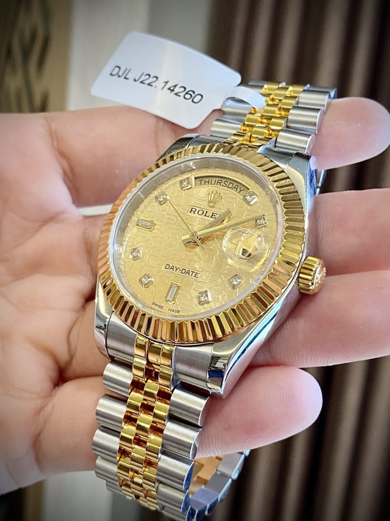 Đồng Hồ Rolex Day-Date Chế Tác Bọc Vàng Thật Mặt Vi Tính 40mm (1)