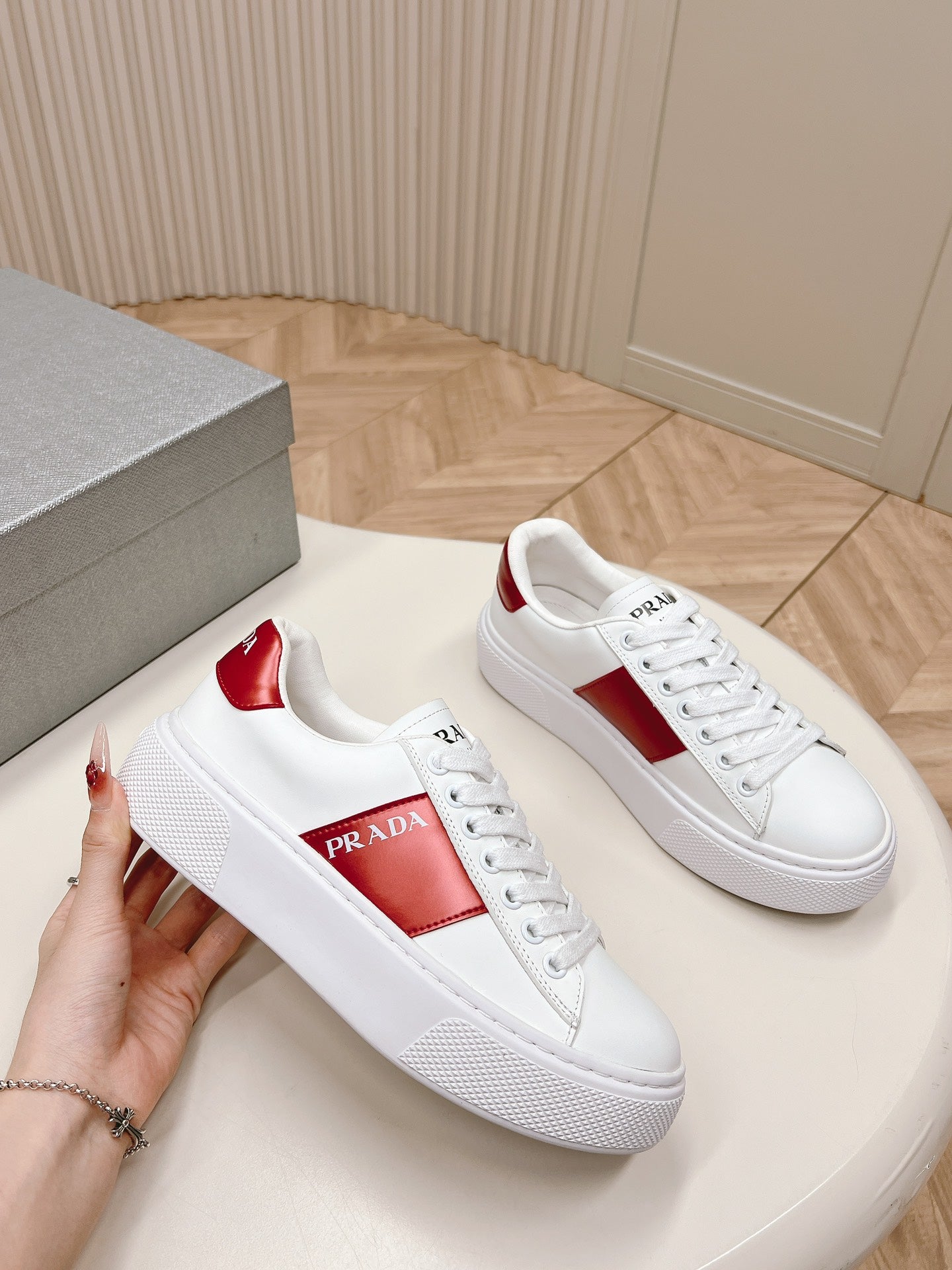 PRA LEATHER LOGO OUTLET SNEAKERS BLACK AND CHERRY CALFSKIN、mysite、Cacoeks