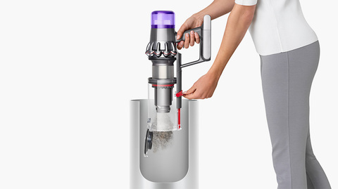 Hygienic bin emptying Hygienic bin emptying