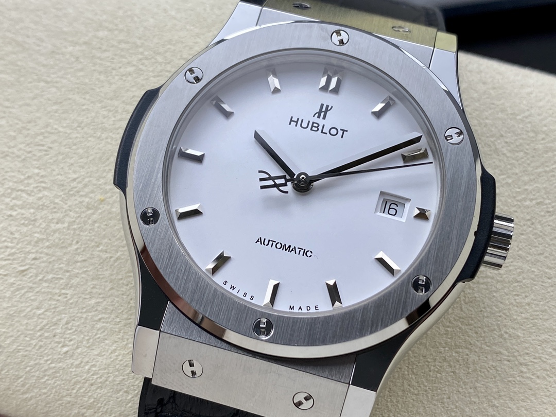 511.NX.2611.LR Hublot Classic Fusion Automatic-fasswatch