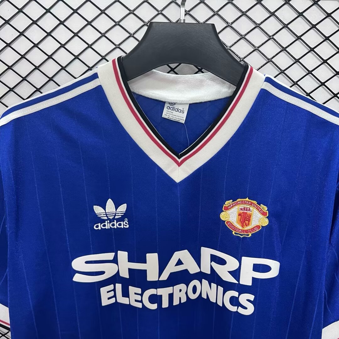 ManixJersey.com | Retro Manchester United 82-83 Third Jersey -Customize Name, Number and Patch | Worldwide Shipping