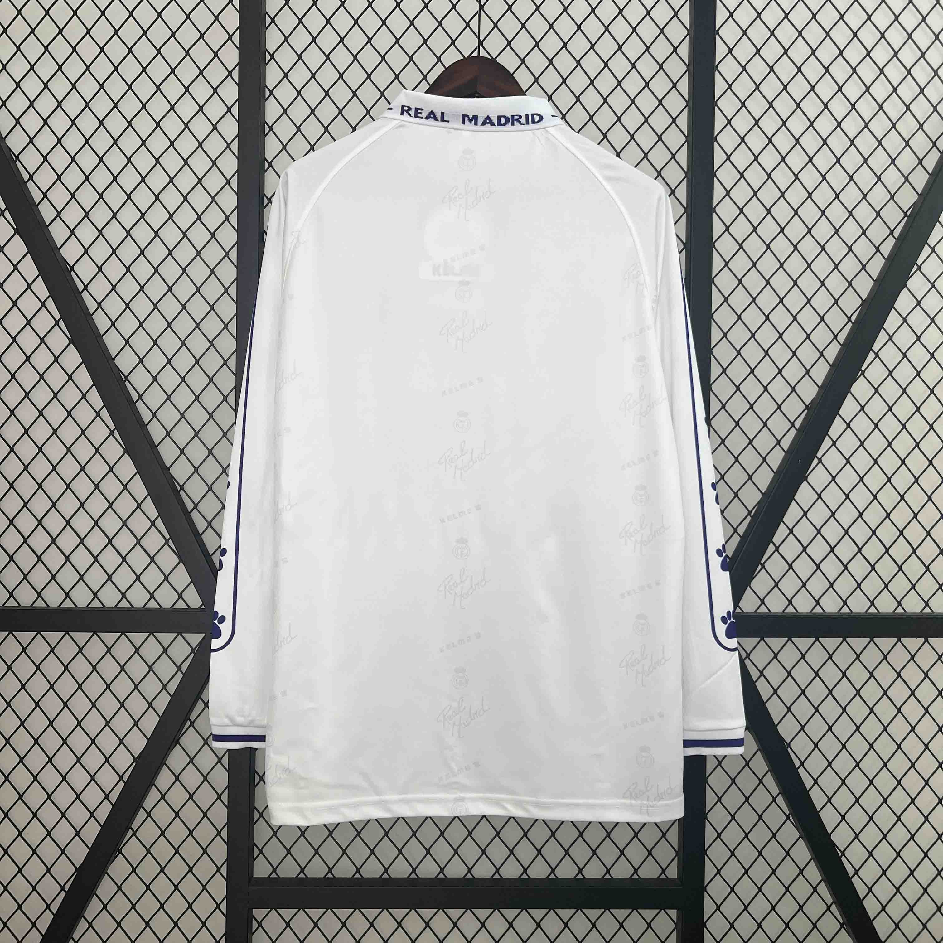 GlobeJersey-Retro Real Madrid 1994-96 Home Long Sleeve Jersey