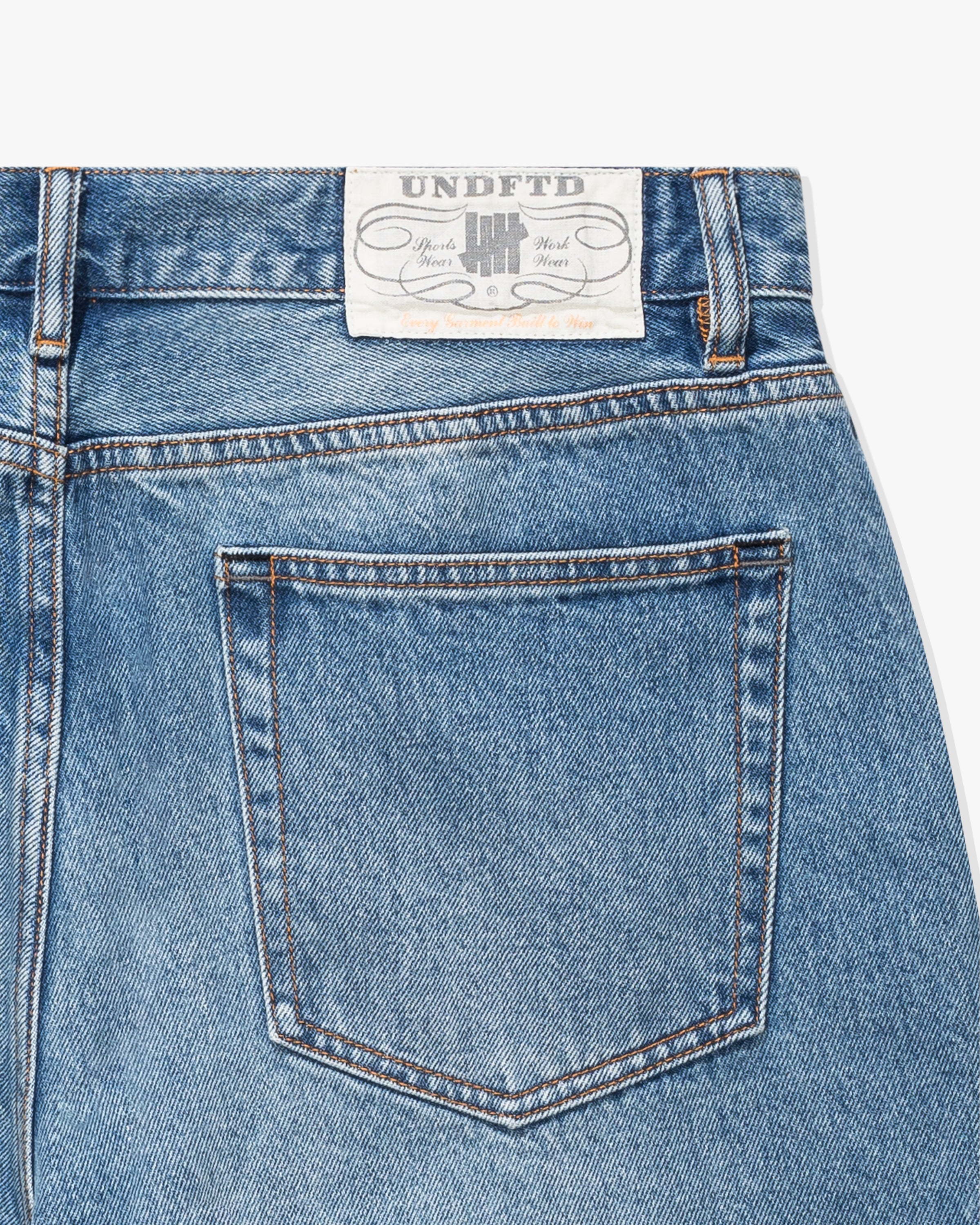 UNDEFEATED 5-POCKET DENIM SHORT - MEDIUM BLUE