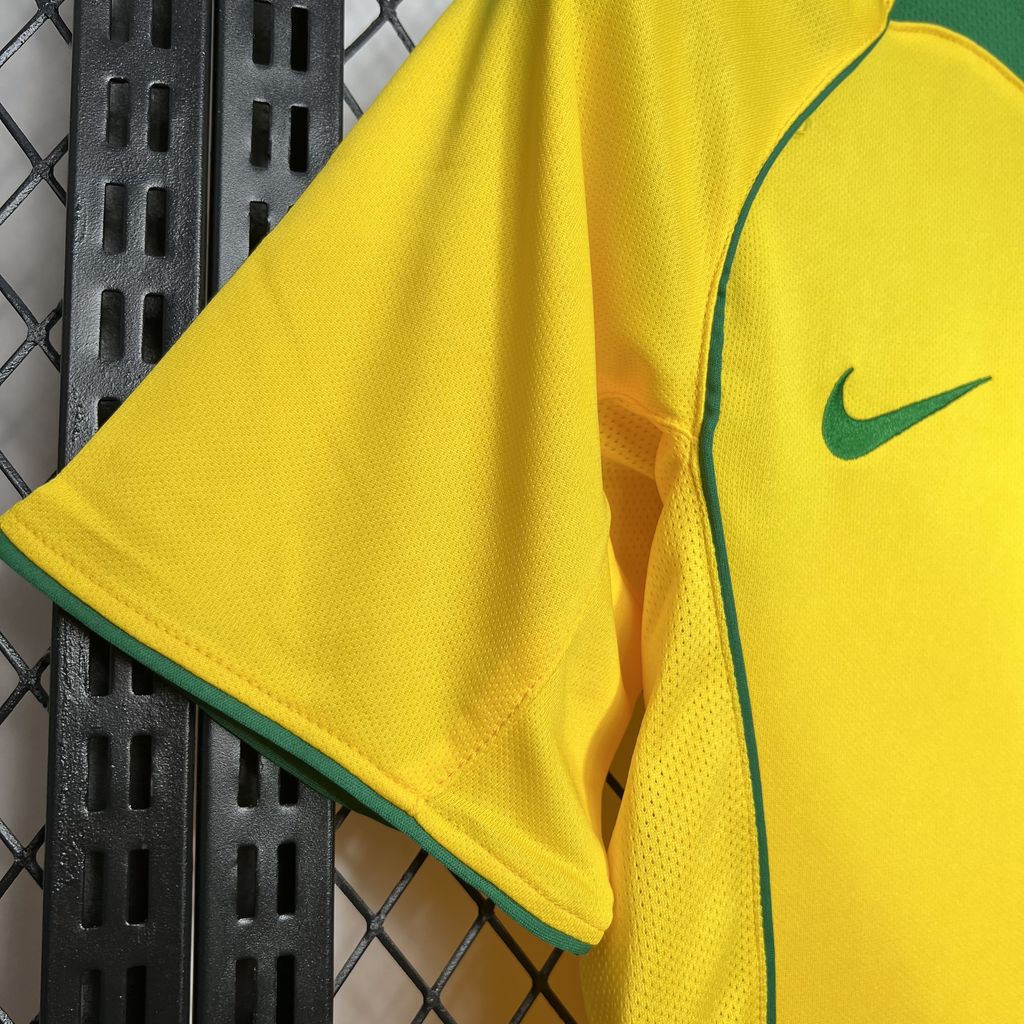 Higojerseys-Retro Brazil 2004 Home Jersey
