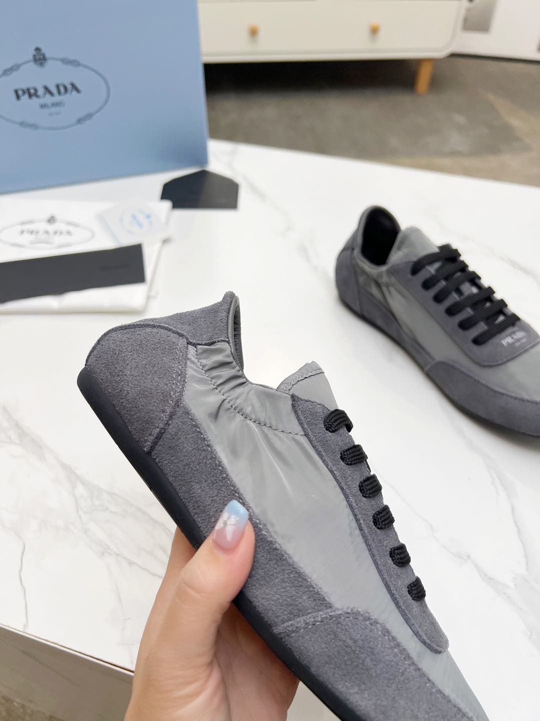 COLLAPSE SNEAKERS IN GRAY SUEDE AND NYLON、mysite、Cacoeks