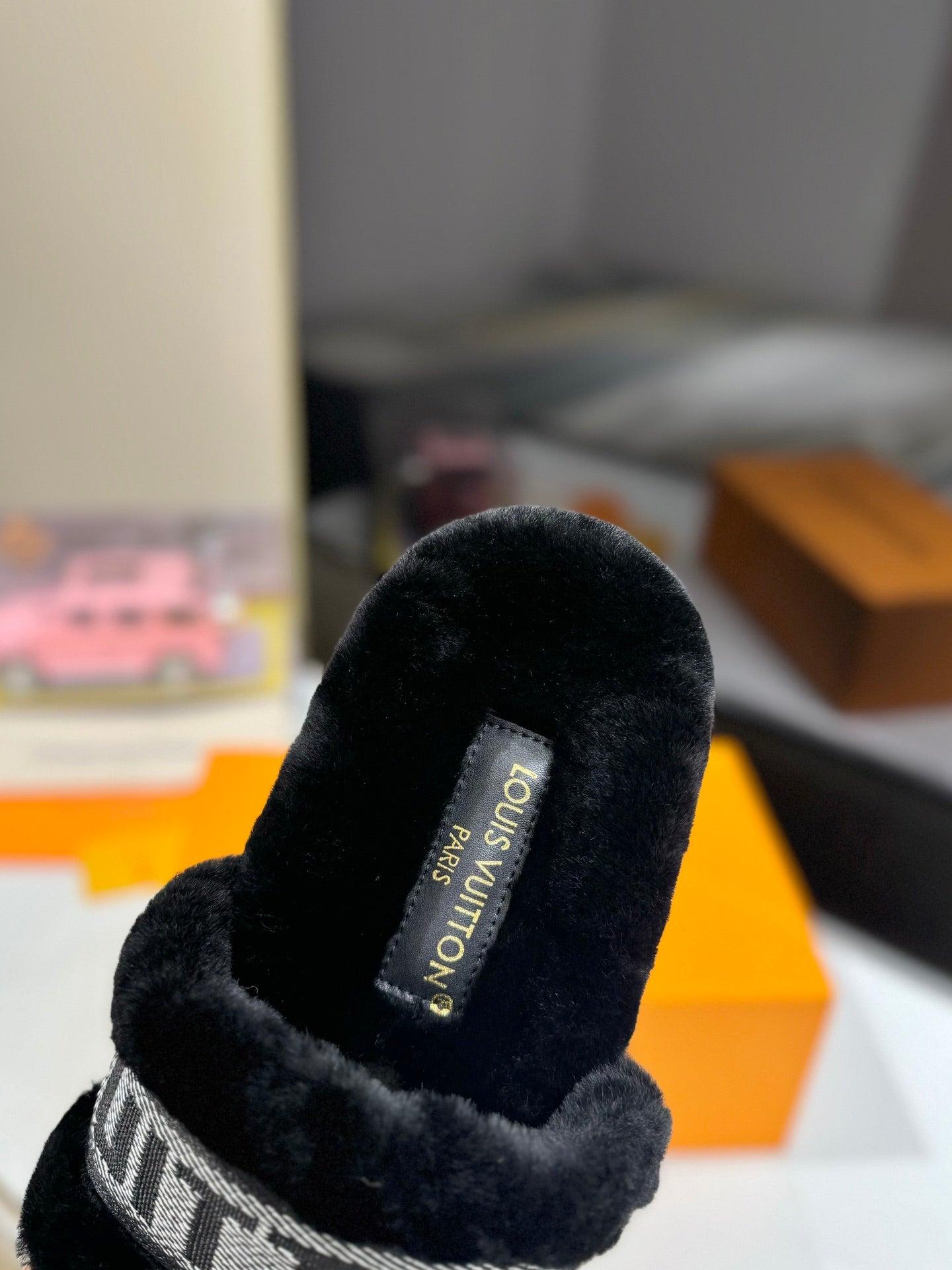 FURRY SLIPPER IN BLACK SHEARLING、mysite、Cacoeks