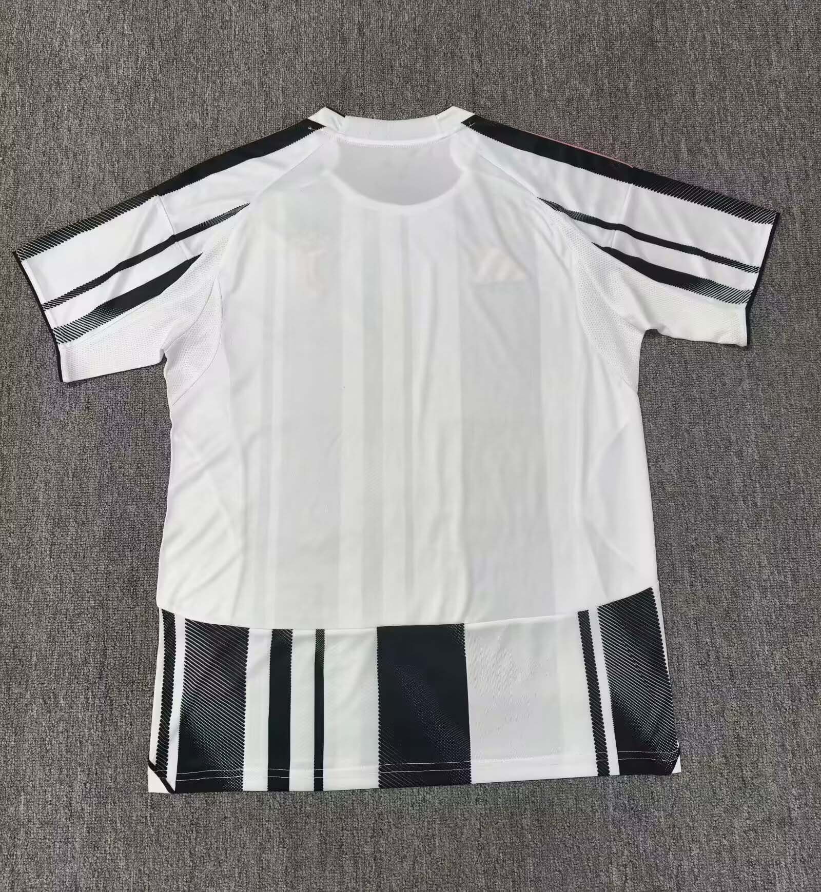 2025/2026 Juventus Home Soccer Jersey 1:1 Thai Quality:football jersey mysite: unitedjerseyfootball 邓江浪:football