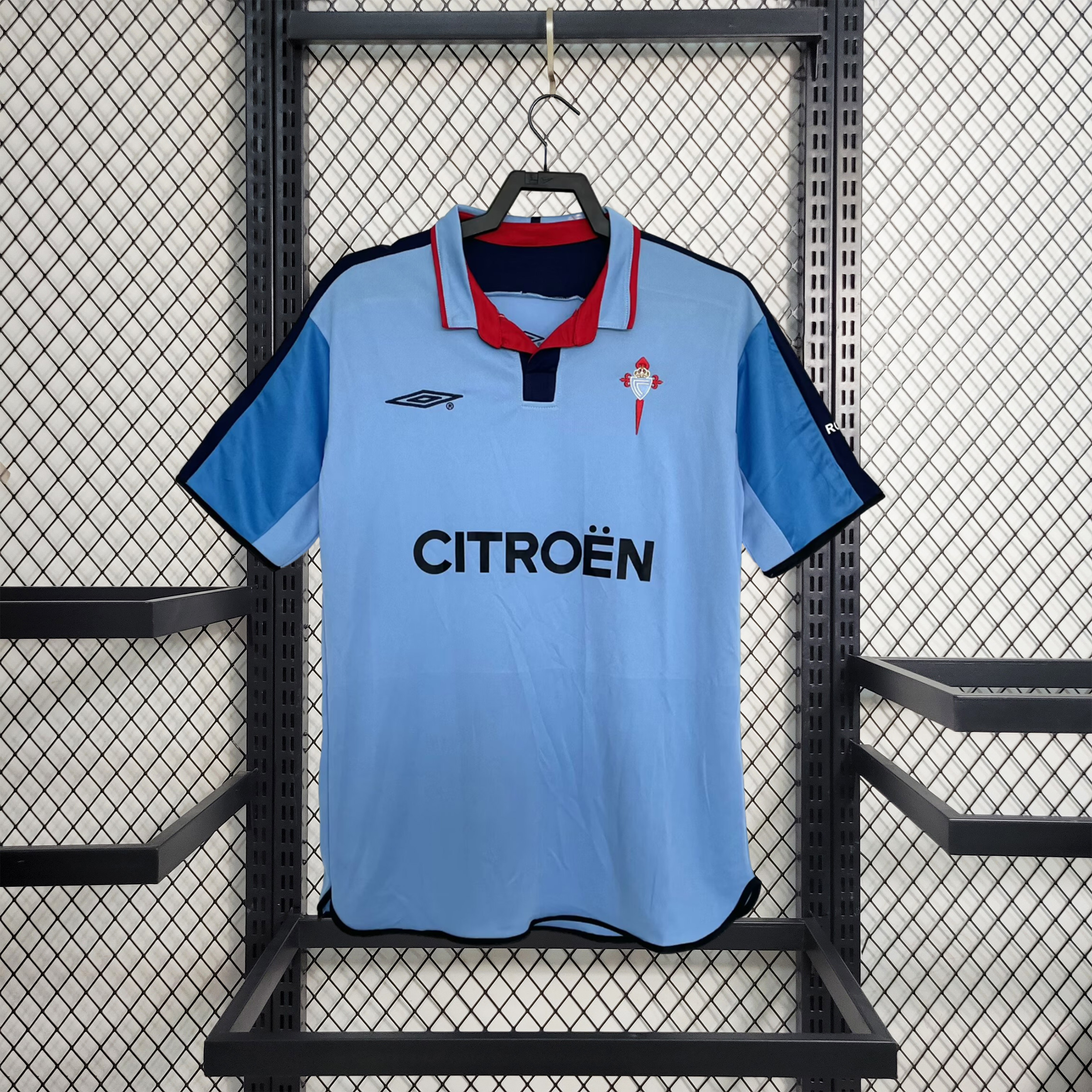 Higojerseys-Retro Celta Vigo 2003-04 Home Stadium Jersey