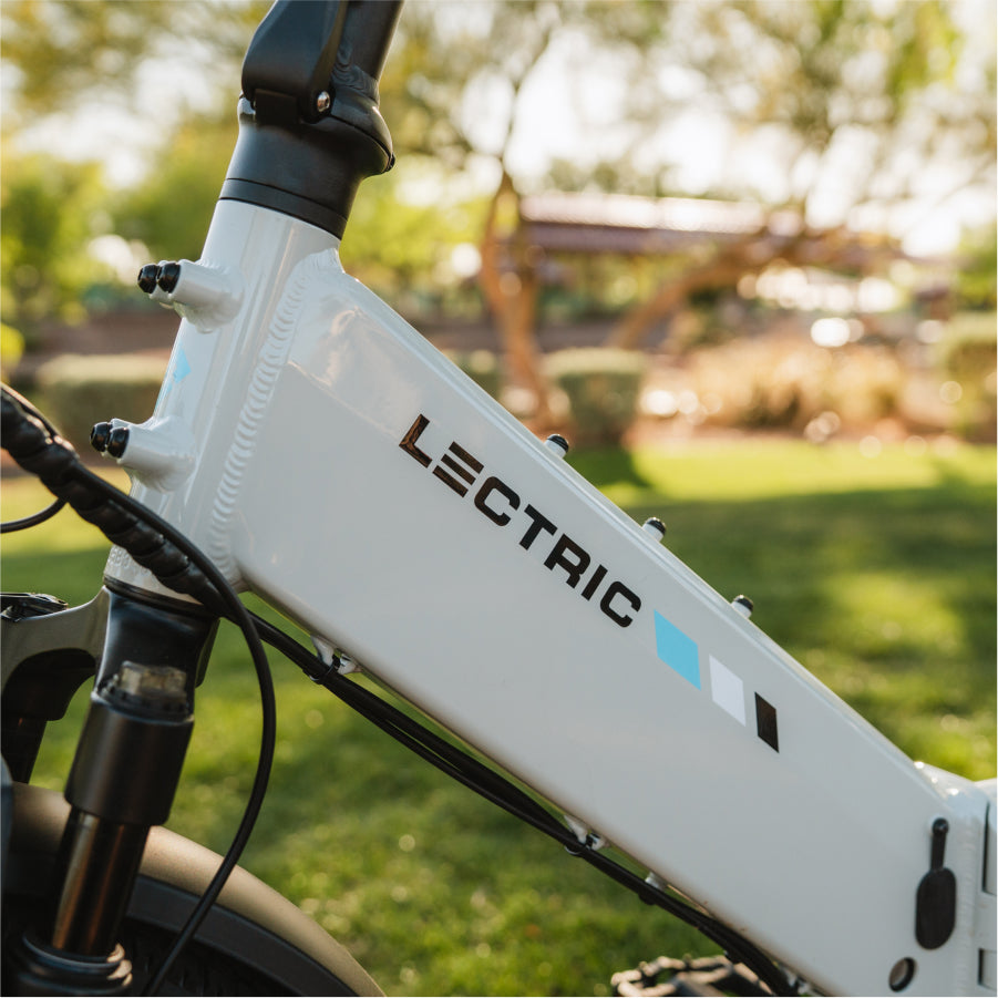 XP4 750 Step-Thru Stratus White + FREE LevelUp Rack, Comfort Seat, Suspension Seat Post, Elite Headlight, Bike Lock ($356 Value)、mySite、bearsvspackers