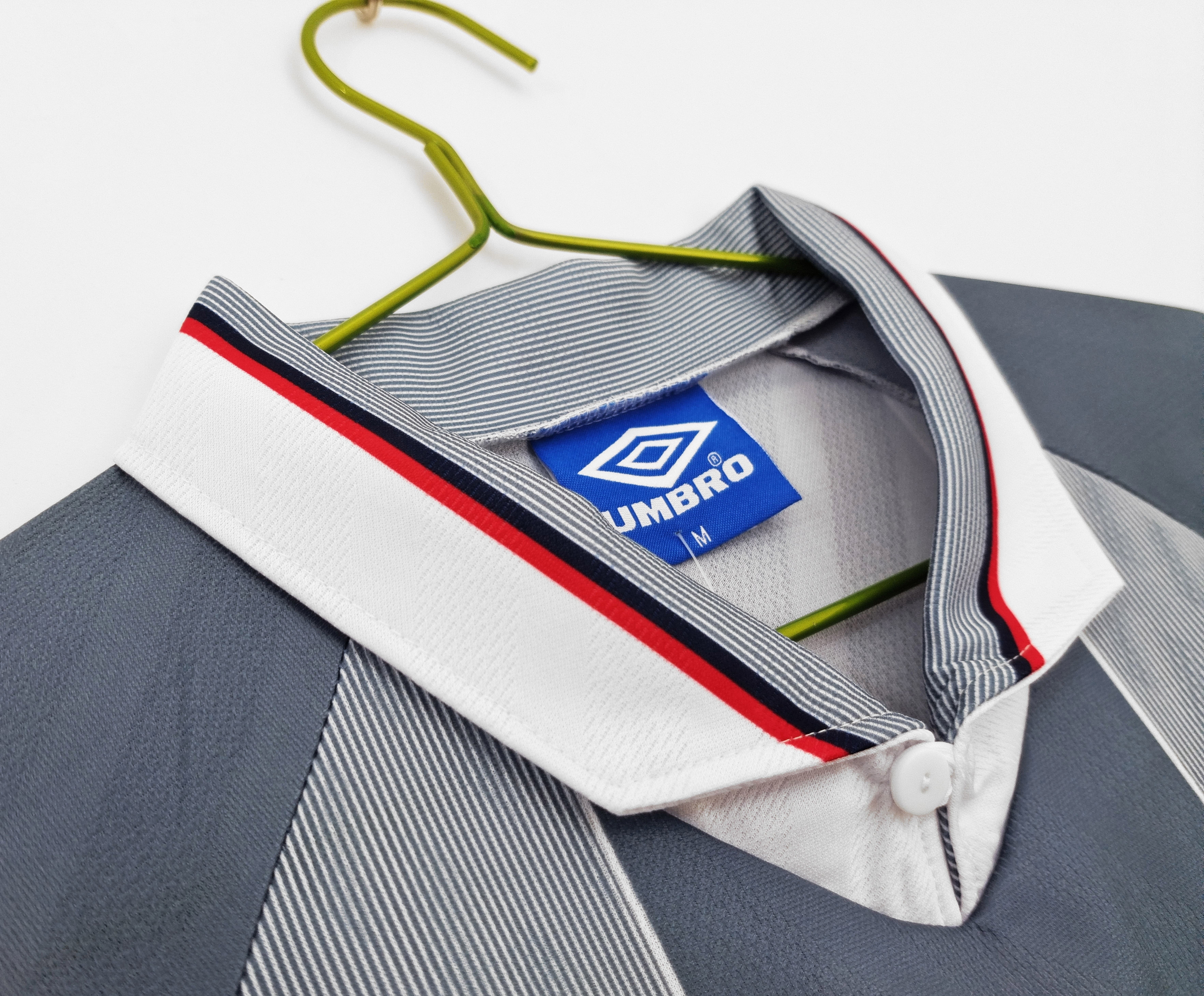 ManixJersey.com | Retro England 1996 Away Stadium Long Sleeve Jersey -Customize Name, Number and Patch | Worldwide Shipping