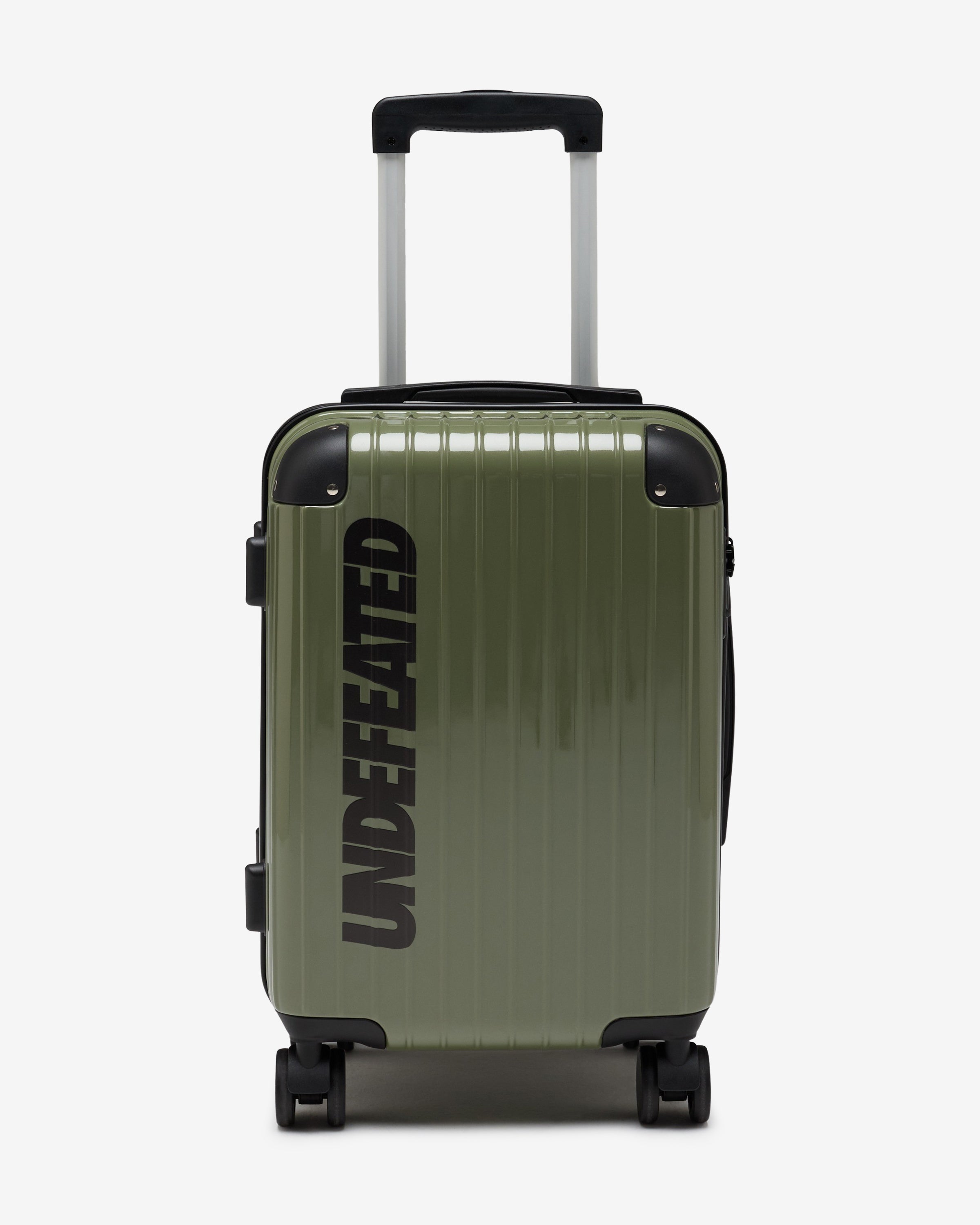 UNDEFEATED CARRY-ON LUGGAGE