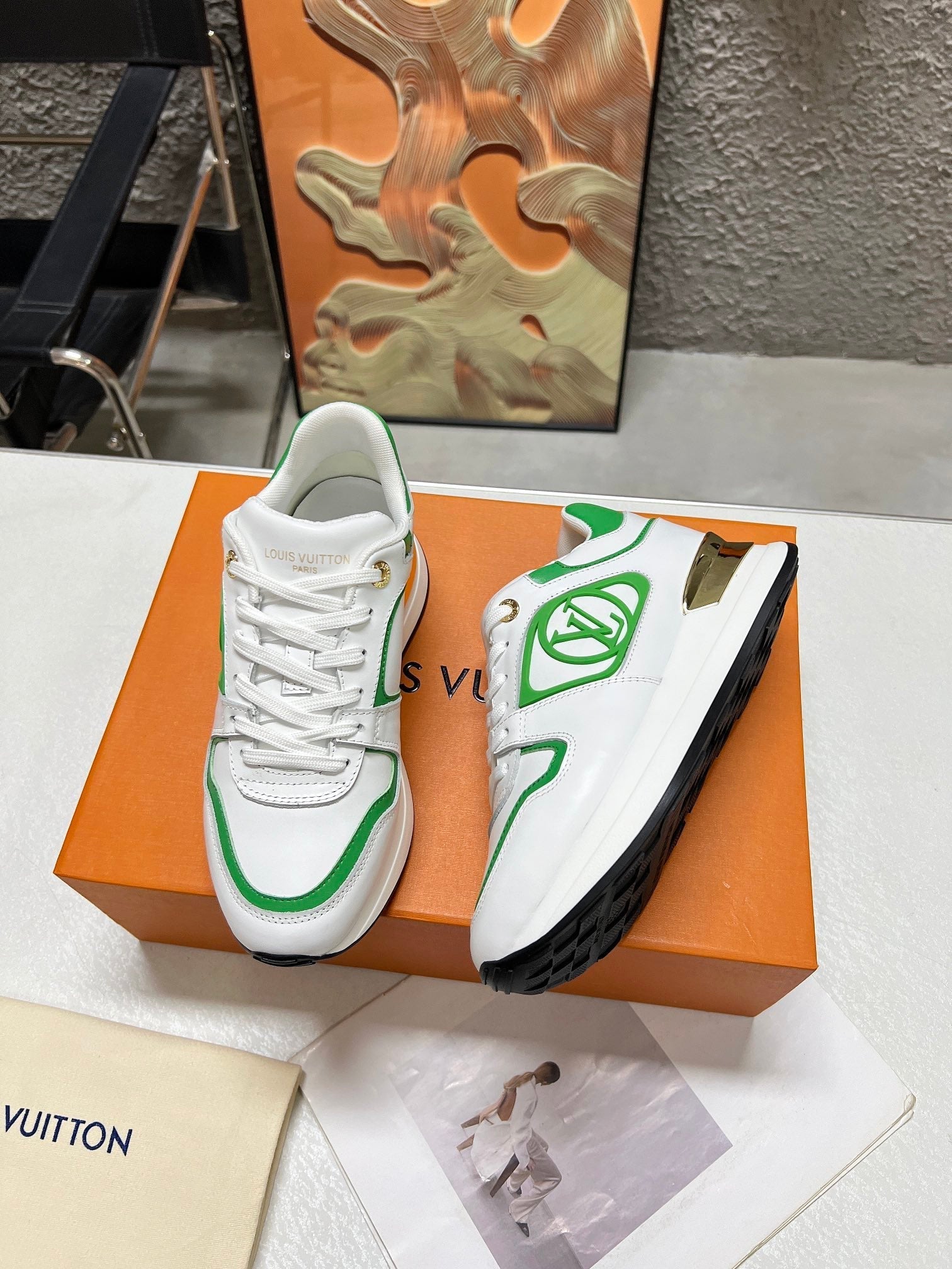 LV WOMEN SNEAKER IN WHITE MIX GREEN CALFSKIN、mysite、Cacoeks