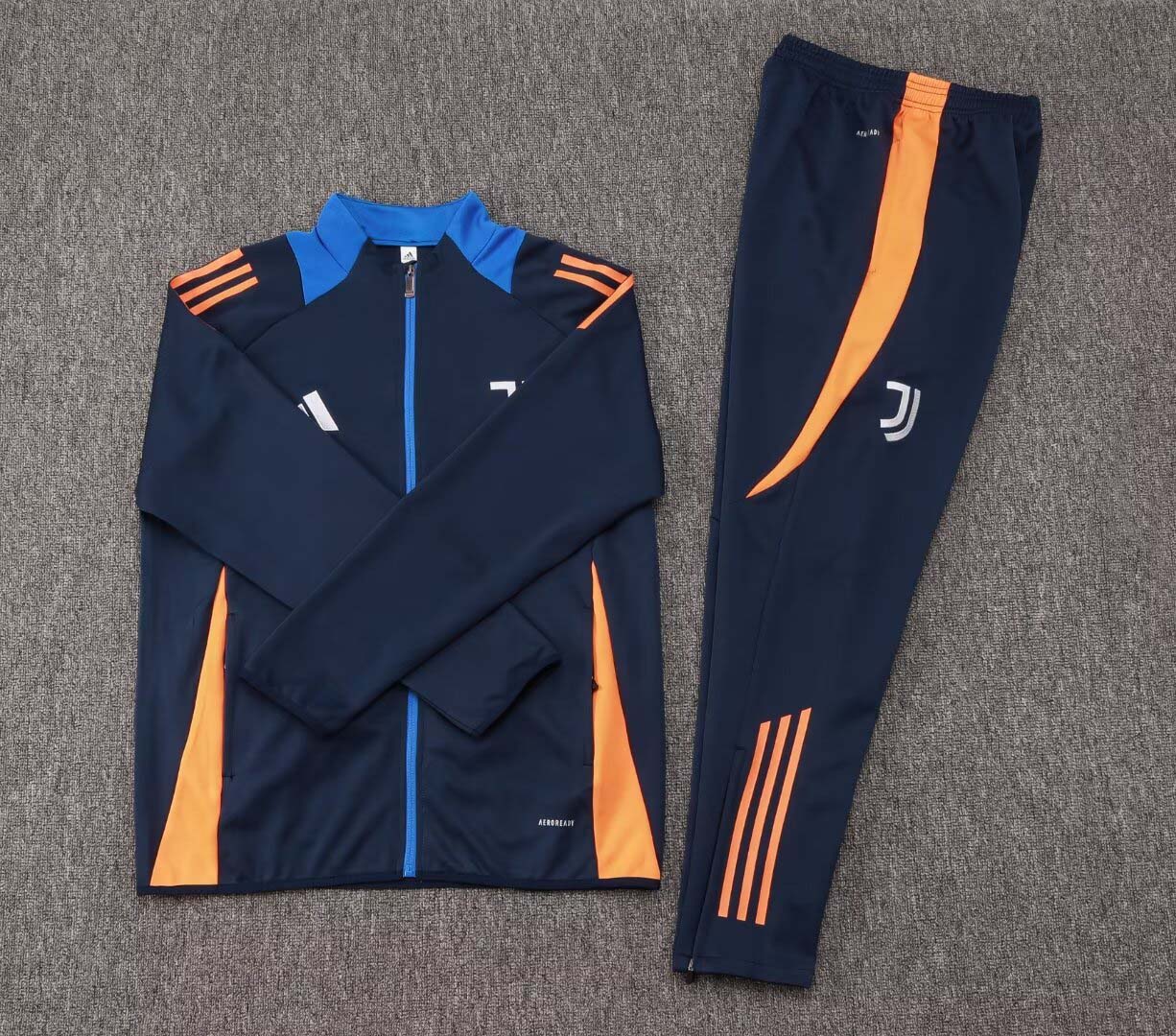 2024/2025 Juventus Long Zipped Jacket Royal Blue Football Shirt 1:1 Thai Quality Set:football jersey mysite: unitedjerseyfootball 邓江浪:football