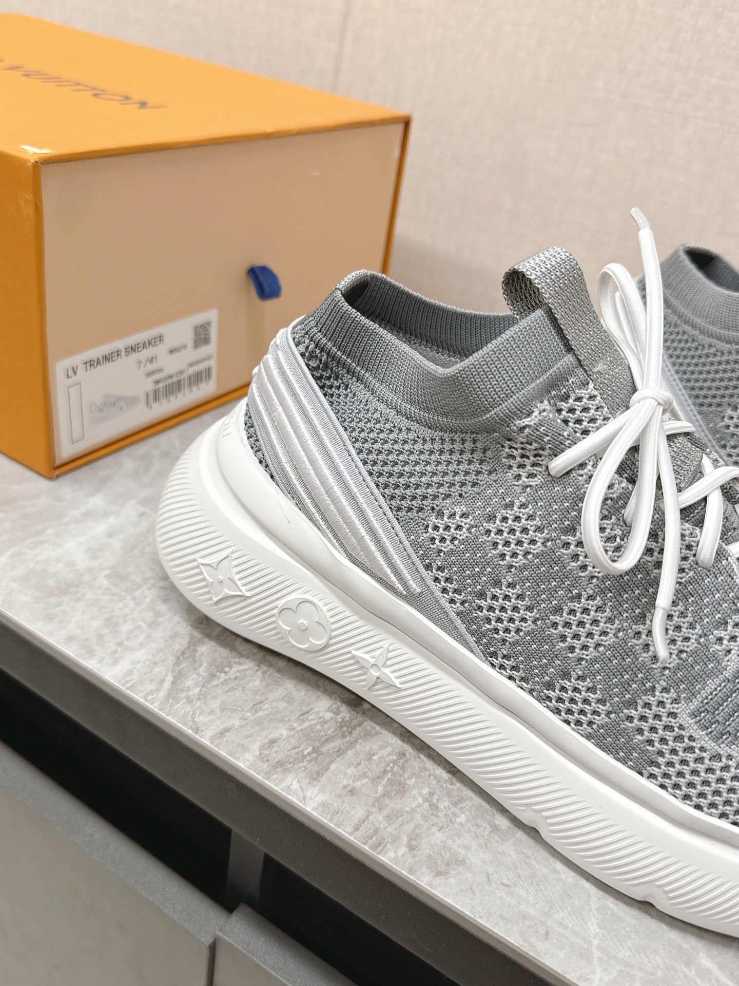SNEAKERS IN DOVE GRAY DAMIER ELASTIC FABRIC、mysite、Cacoeks