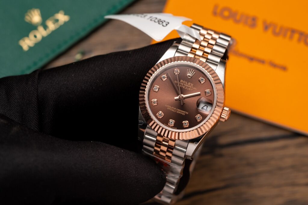 Đồng Hồ Rolex DateJust Nữ Bọc Vàng Mặt Chocolate Rep 11 31mm (2)