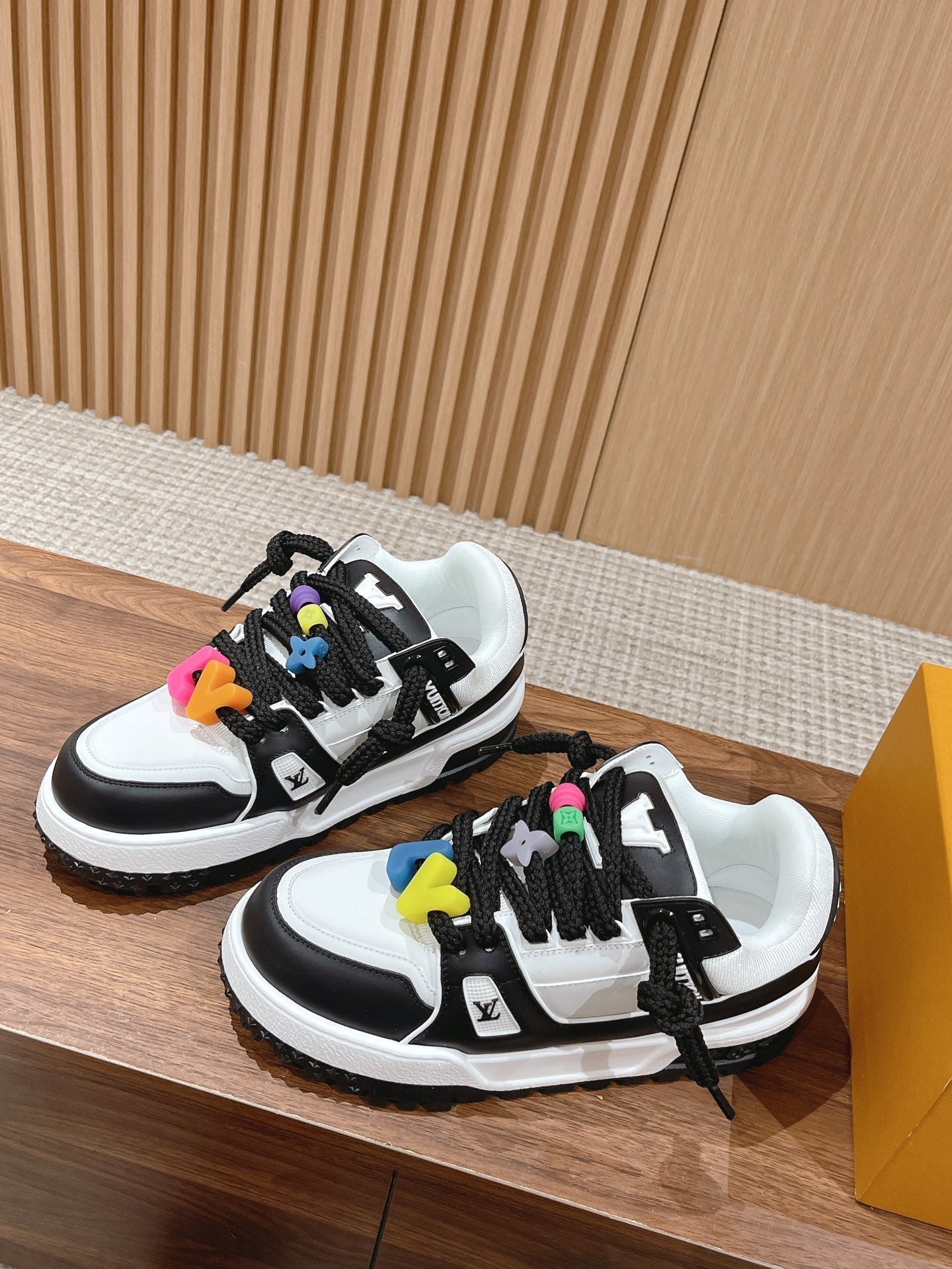LV Trainer Maxi Sneaker White Mix Black Calfskin、mysite、Cacoeks