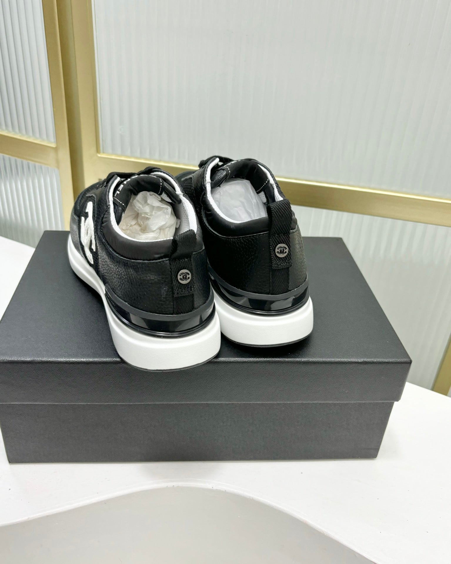 SNEAKER IN BLACK SUEDE WITH WHITE LOGO、mysite、Cacoeks