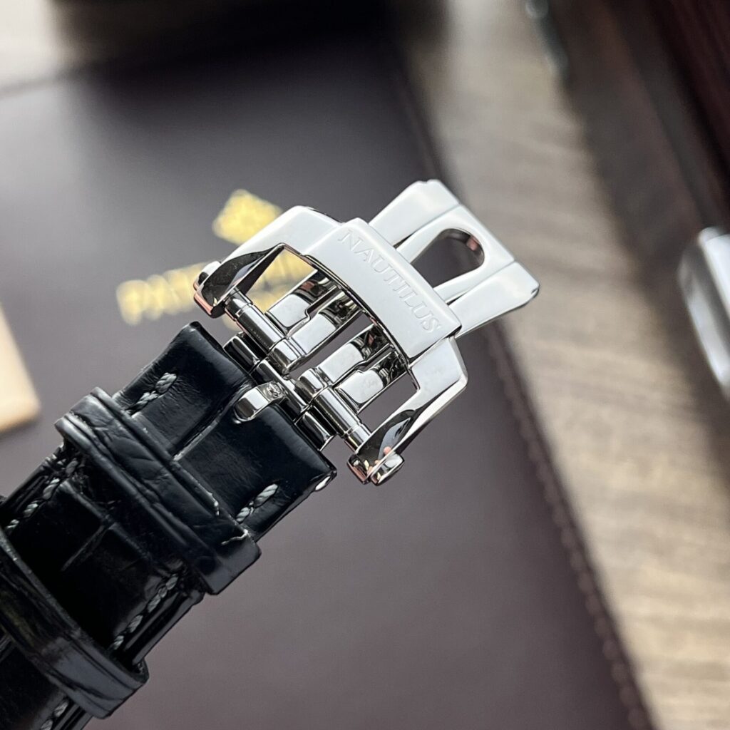 Đồng Hồ Patek Philippe Nautilus 5711 Replica 11 Mặt Xám 3K 40mm (1)