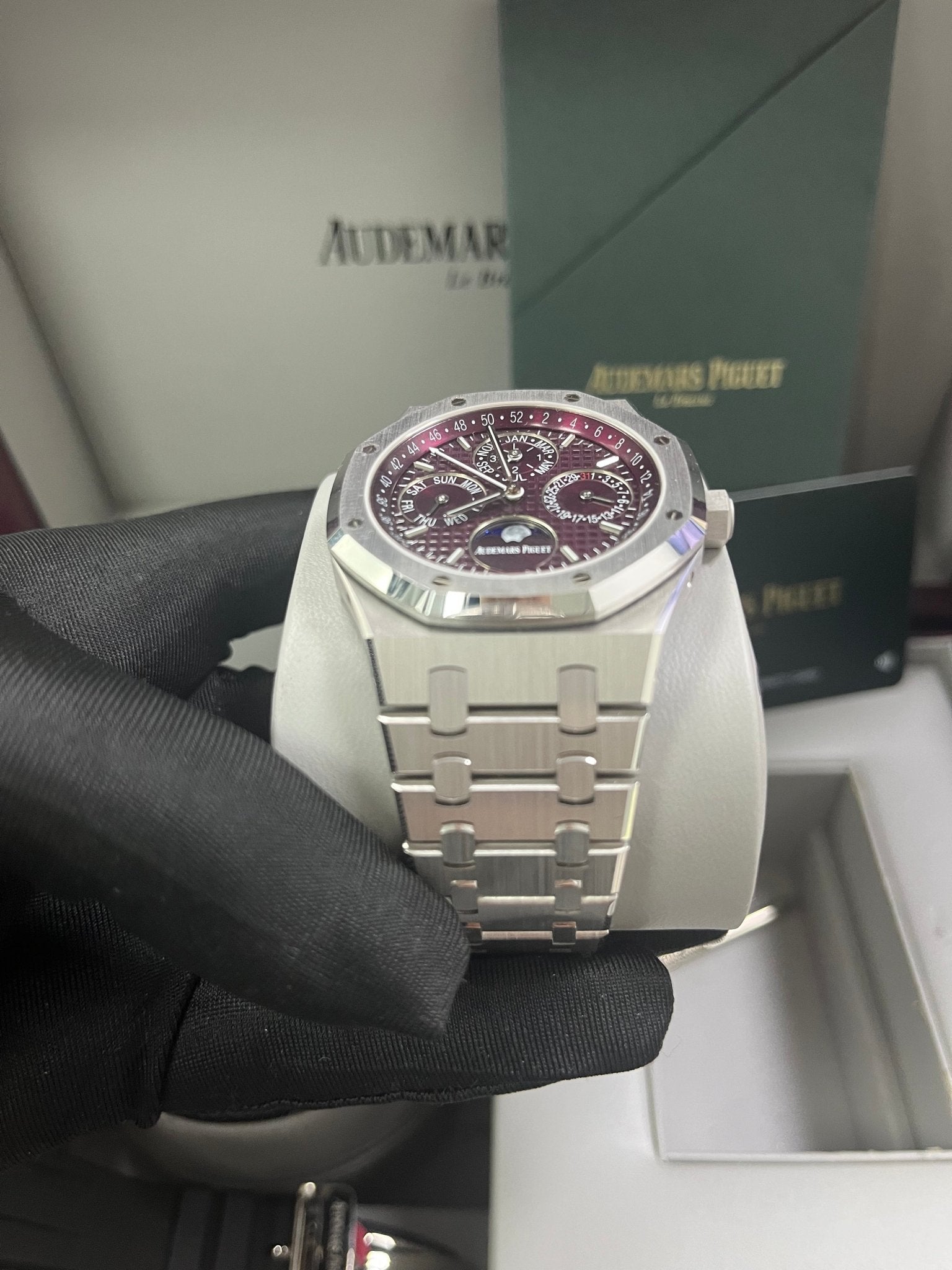 Watch 4