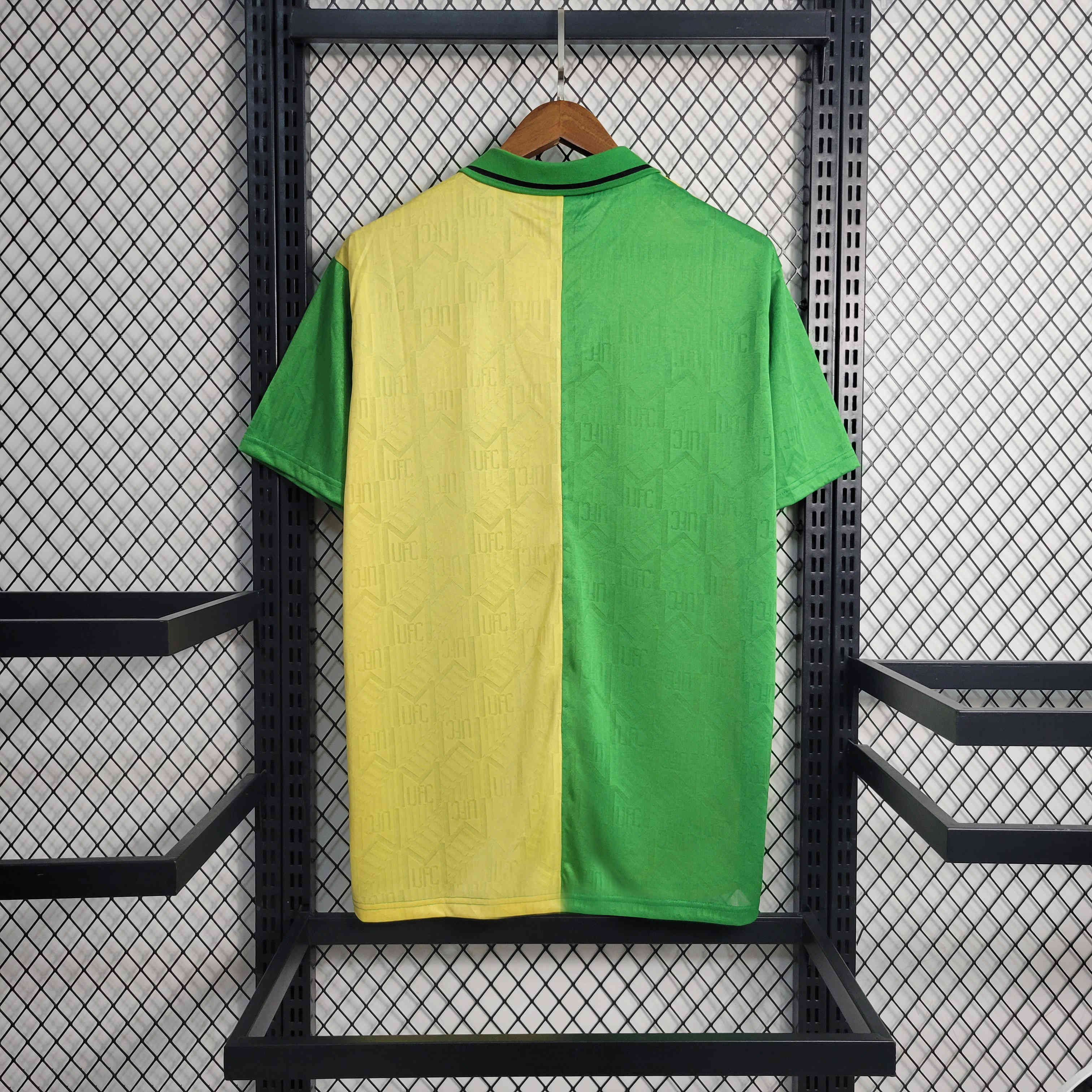 ManixJersey.com | Retro Manchester United 92-94 Third Away Jersey -Customize Name, Number and Patch | Worldwide Shipping