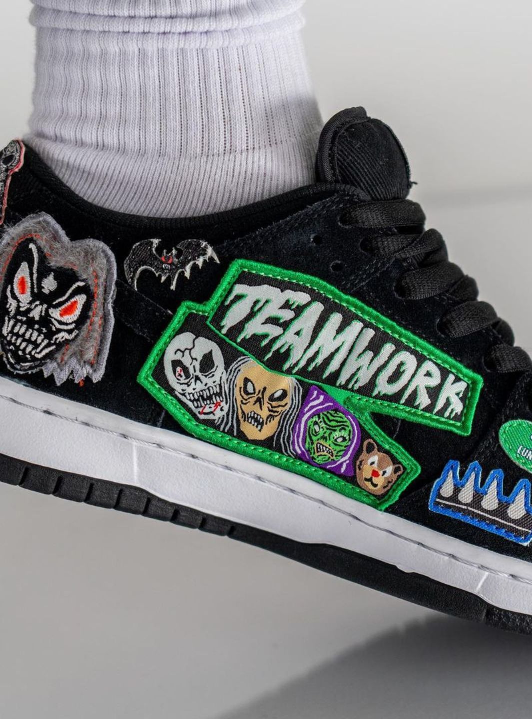 Nike SB Dunk Low Pro QS Neckface、NIKE、Cacoeks