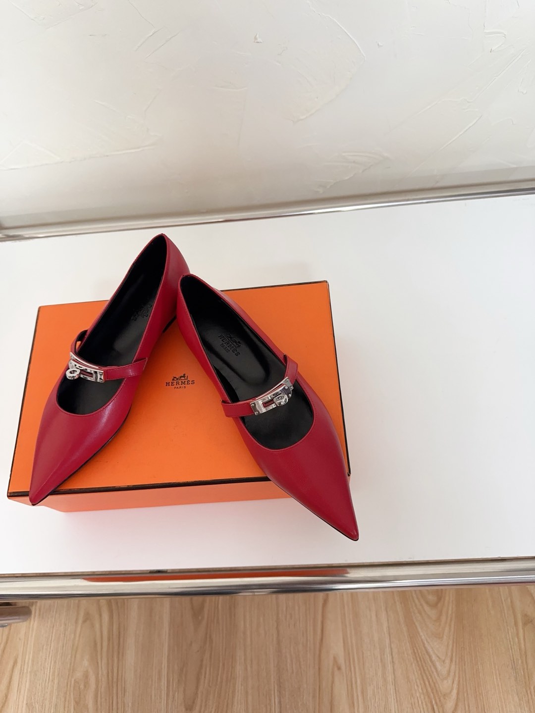 KIARA FLAT PUMP IN RUBY RED CALFSKIN、mysite、Cacoeks