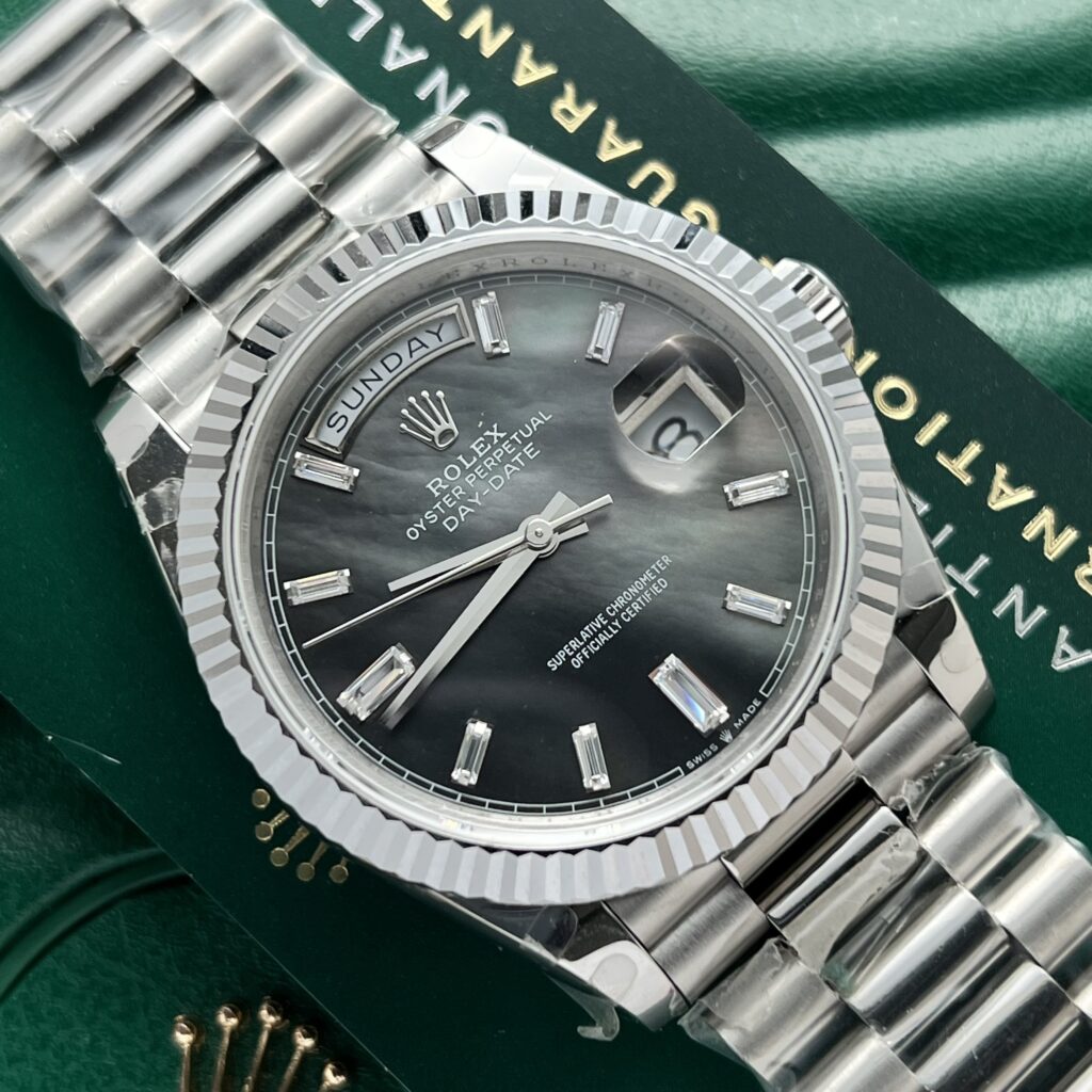Đồng Hồ Rolex Day-Date Replica 11 Nam Mặt Xà Cừ Tím 40mm (1)