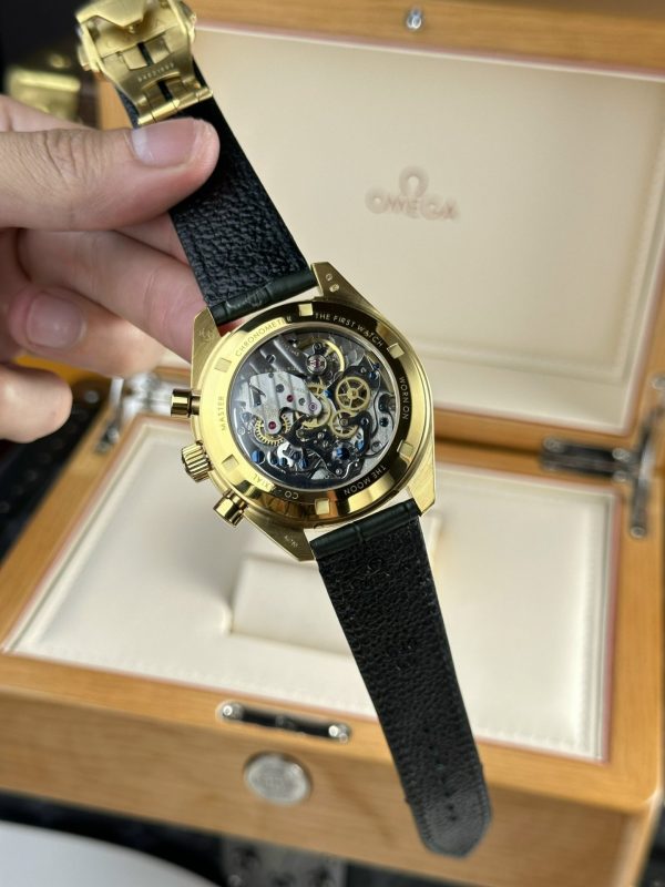 Đồng Hồ Omega Speedmaster Moonwatch Replica 11 Mặt Xanh Lá RM Factory 44mm (2)