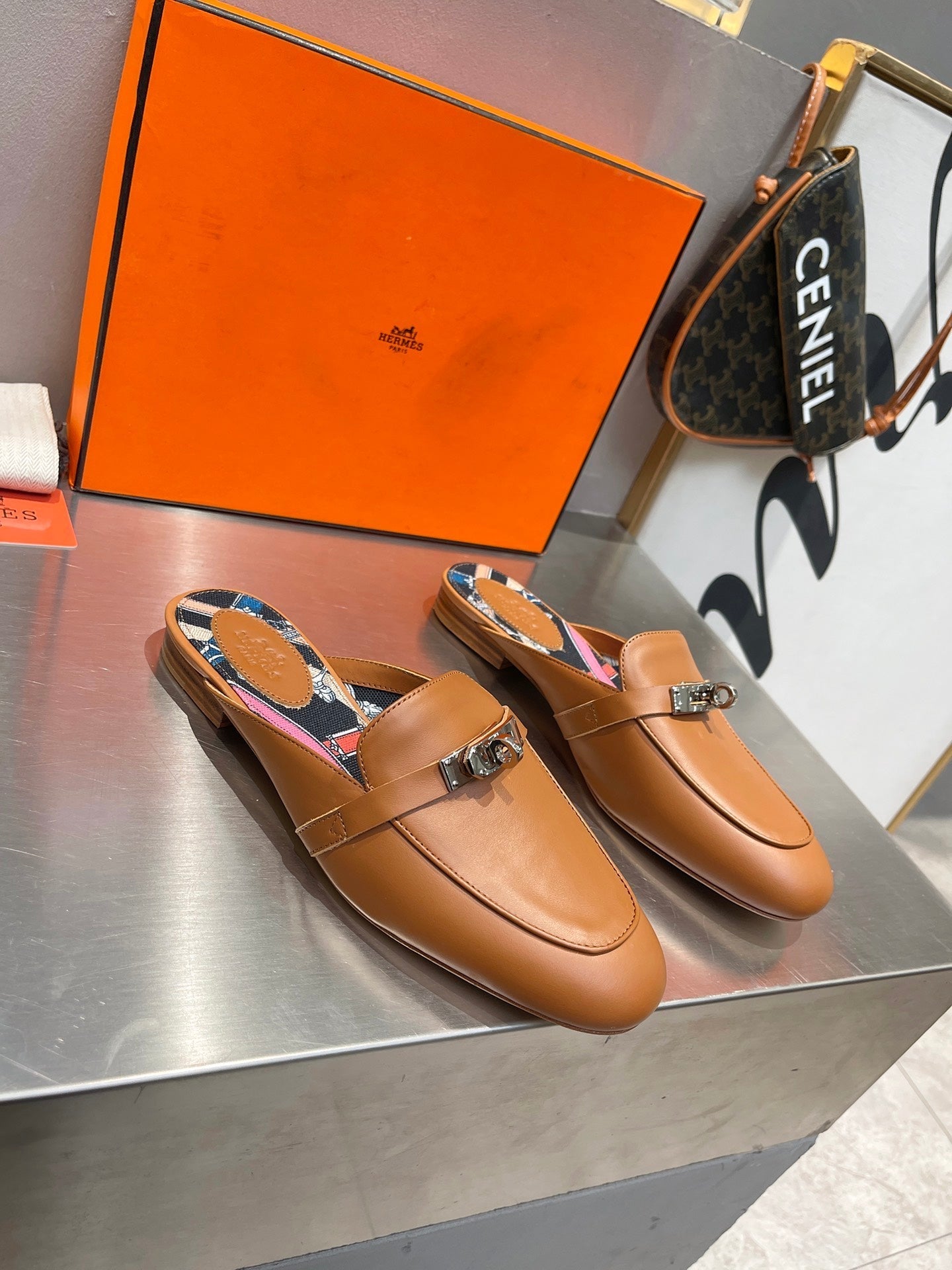 0Z MULE CARAMEL CALFSKIN WITH BLACK PATTERN、mysite、Cacoeks