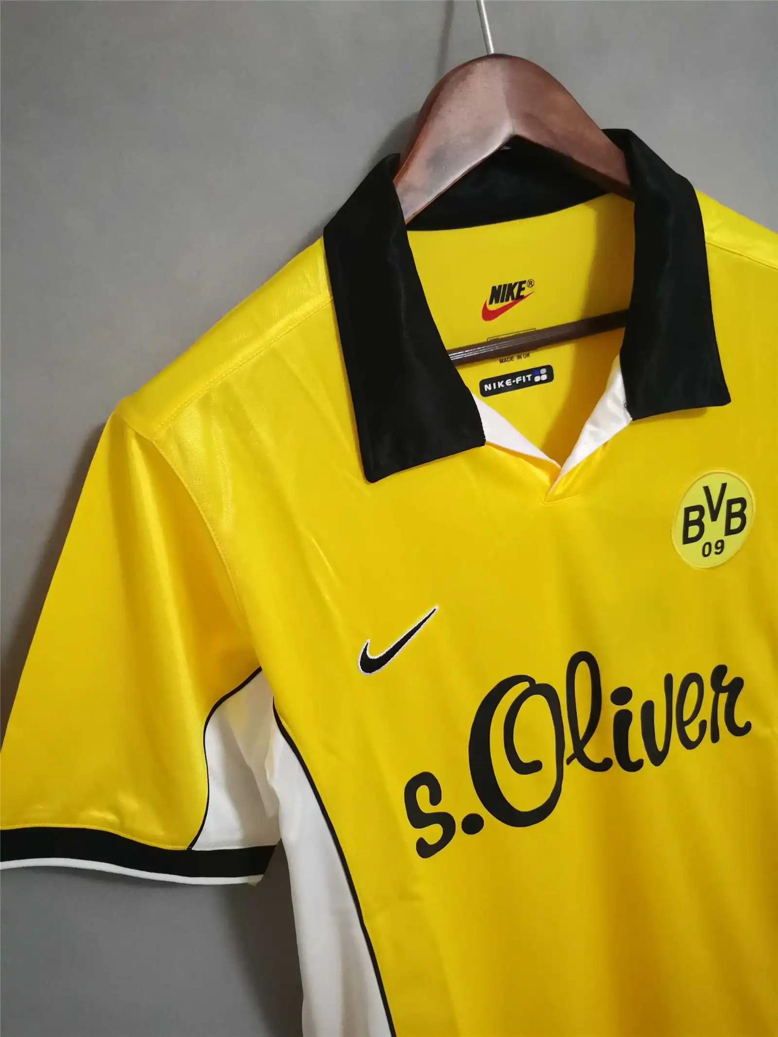 98-99 Dortmund Home soccer jersey-Retro version: Ajax 24-25 Home Stadium Jersey - Fans Version mysite: Adidas luxuryfootballshirts.com: https://www.luxuryfootballshirts.com/