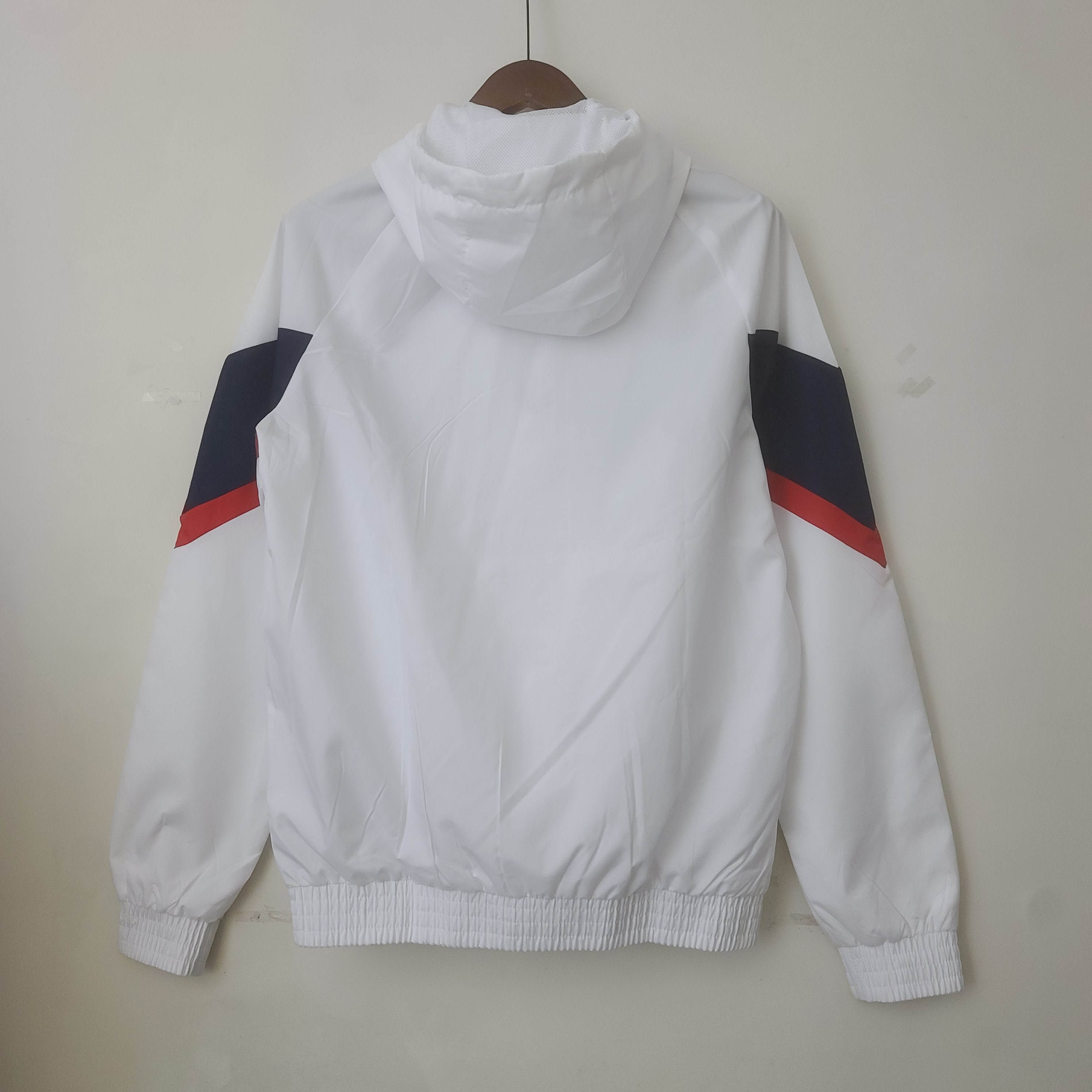 2022 Chelsea Windbreaker White:football jersey mysite: unitedjerseyfootball 邓江浪:football