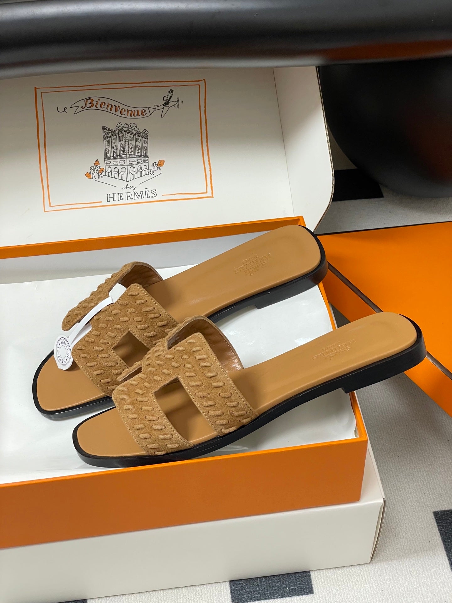 HM 25S ORAN SANDAL IN LIGHT BROWN SUEDE AND LAMBSKIN、mysite、Cacoeks