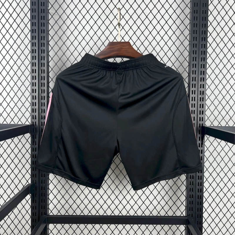 2025/2026 Juventus Home Shorts:football jersey mysite: unitedjerseyfootball 邓江浪:football